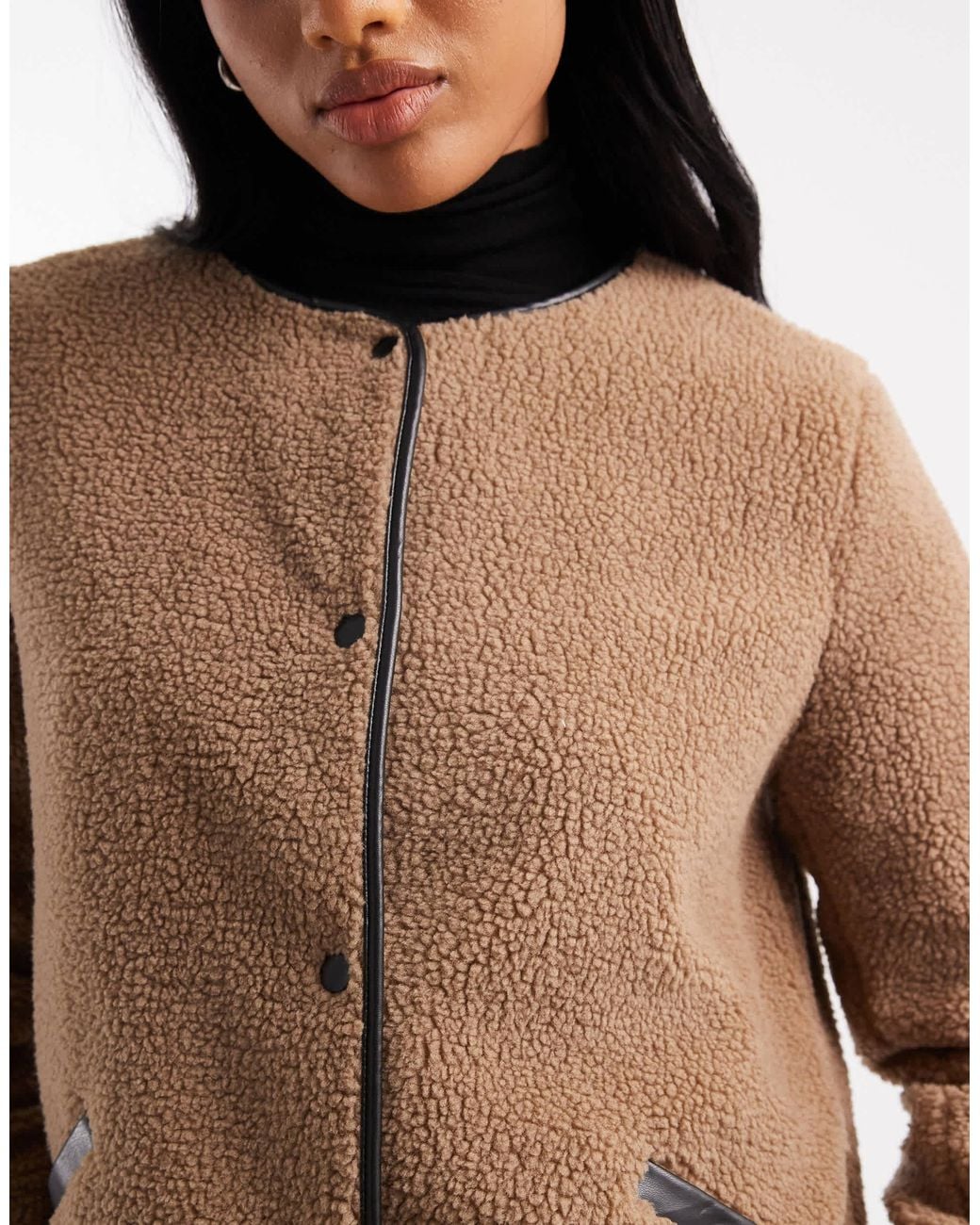 Vero Moda Natural Lightweight Contrast Teddy Jacket