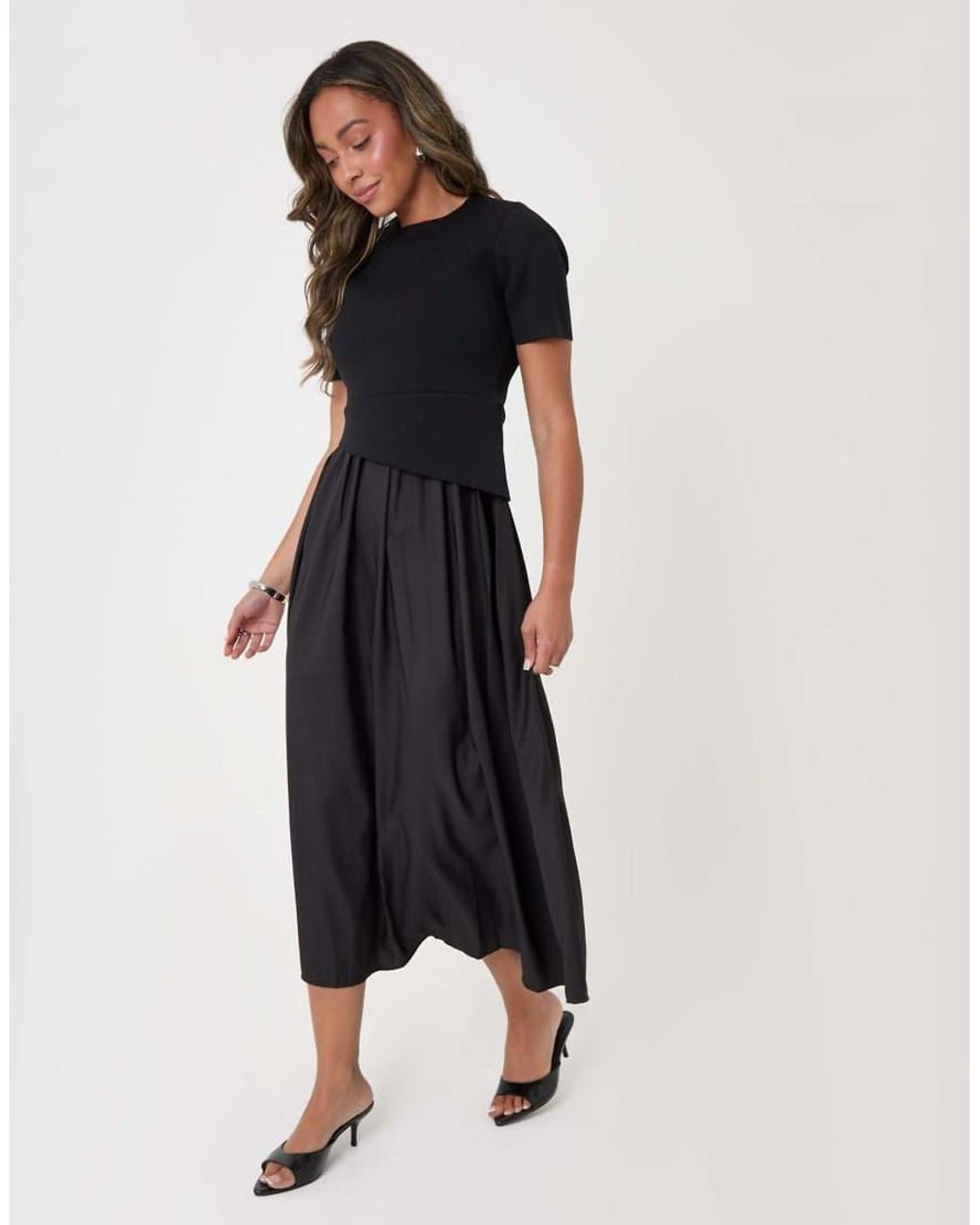 Threadbare Black Threadbare 2