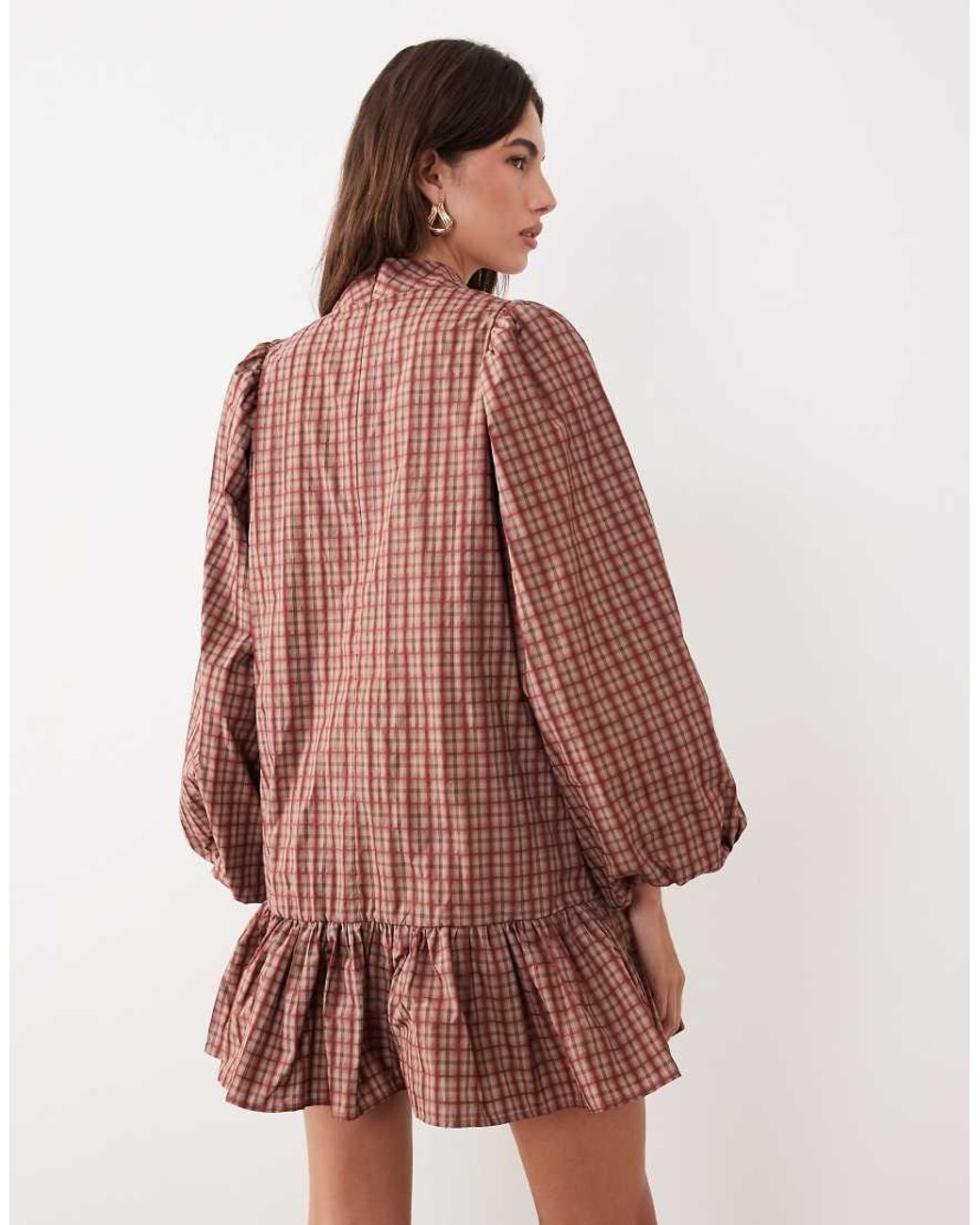 Ghospell Red High Neck Balloon Sleeve Ruffle Hem Mini Dress