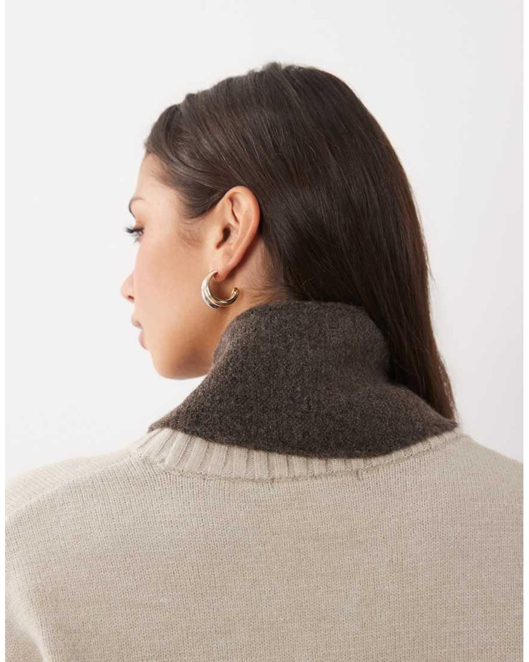 Gina Tricot Natural Mini Knit Neck Scarf