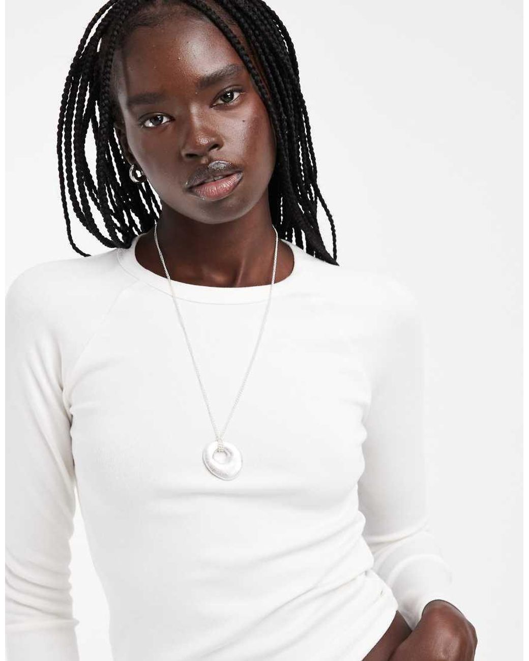 Hollister White Long Sleeve Crew Neck T-shirt