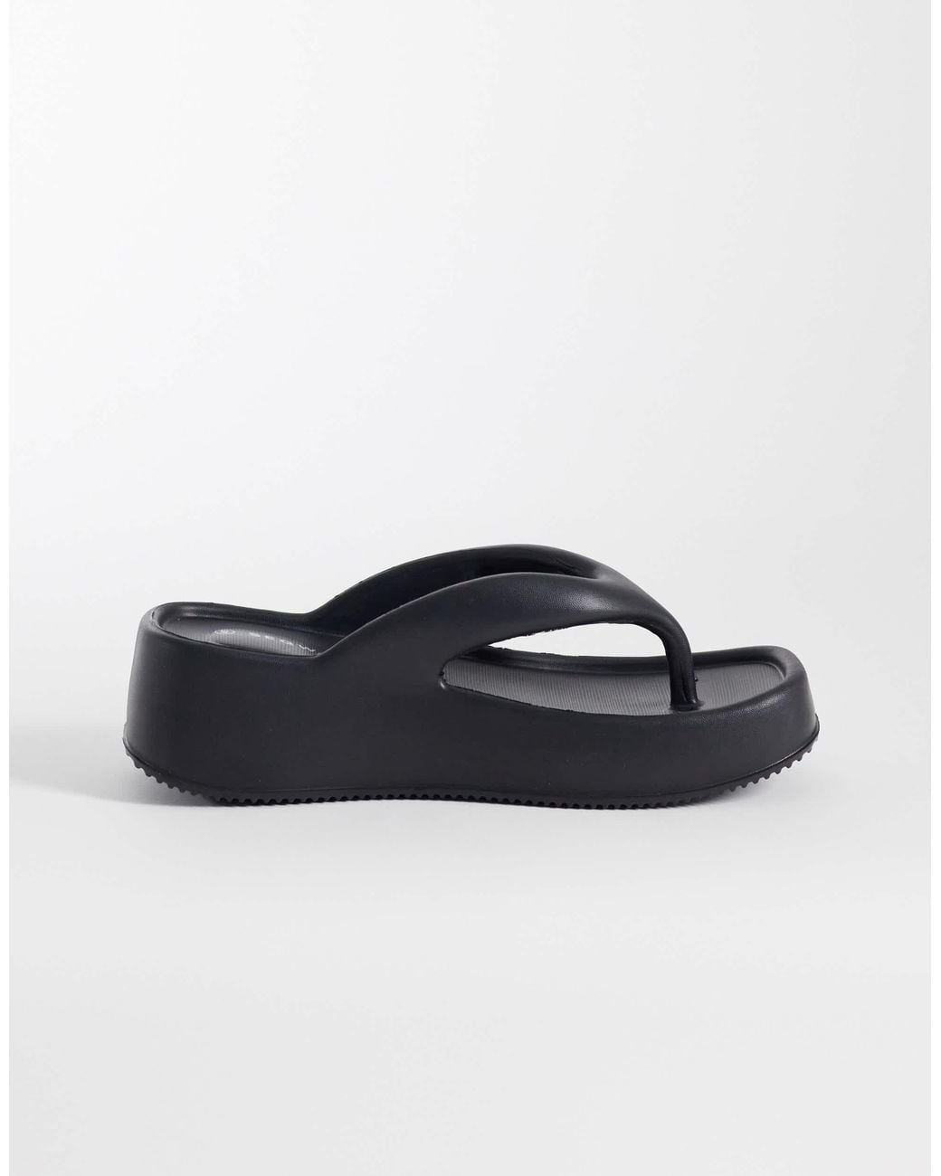 SEQWL Black Thong Flatform Wedge