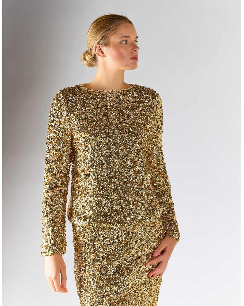 Glamorous Metallic Back-Keyhole Long-Sleeves Top