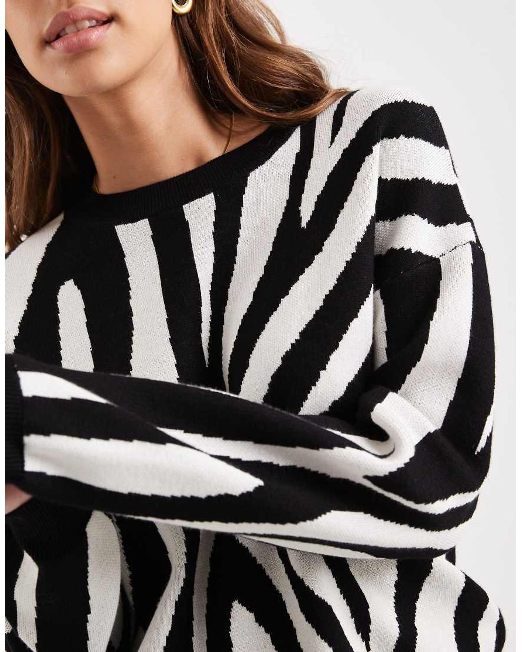 Vero Moda White O-neck Jacquard Knitted Jumper