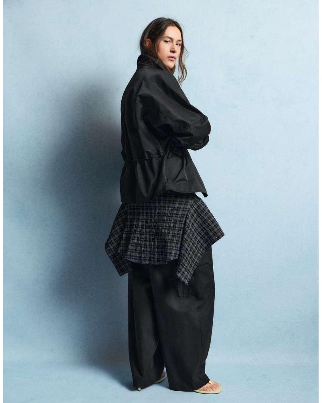 Pull&Bear Black Drawstring Funnel Neck Waist Jacket