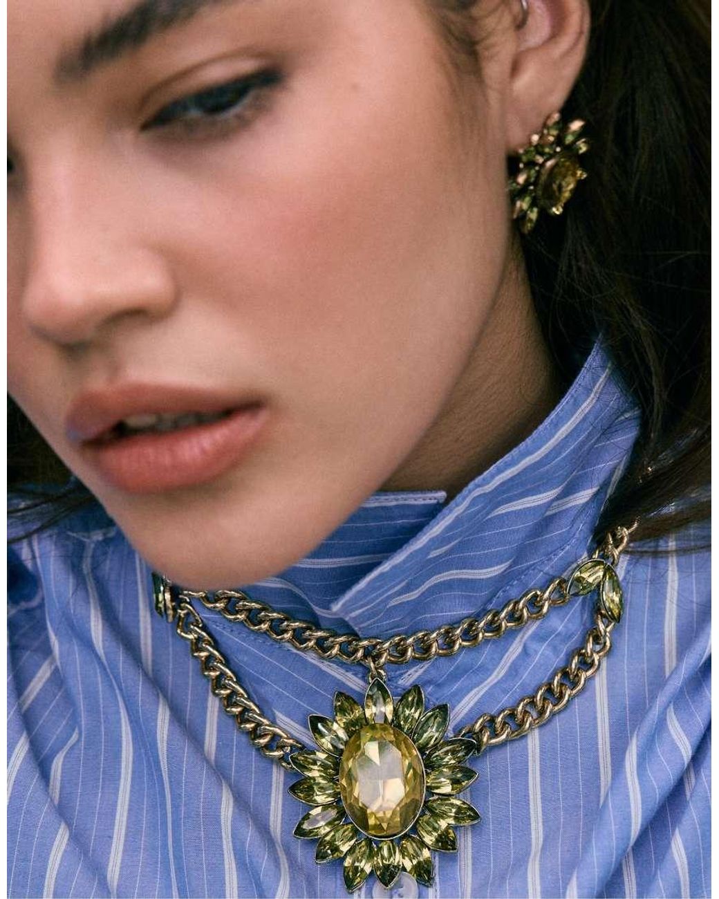 Stradivarius Metallic Jewelled Chain Necklace