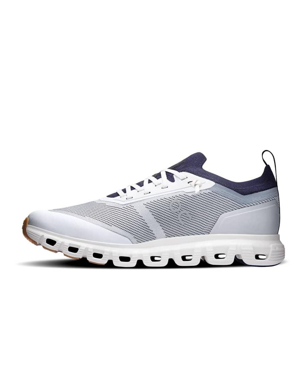 On Shoes White Cloud 6 Versa Lifestyle Trainer for men