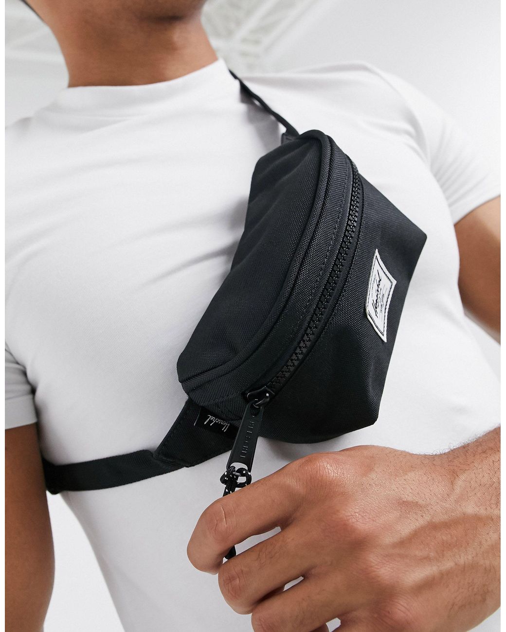 Twelve Mini Sac banane Herschel Supply Co. pour homme en coloris