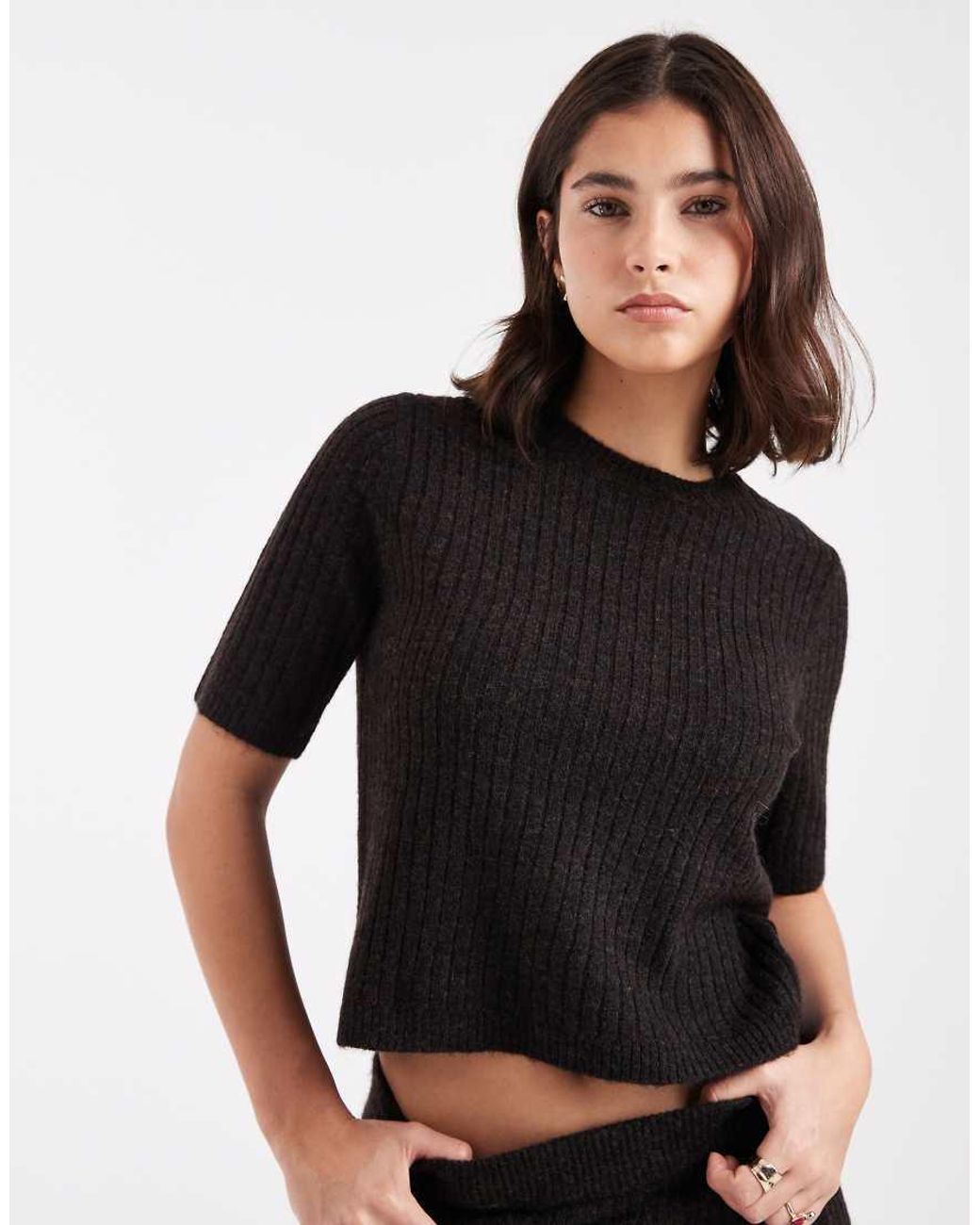 Vero Moda Black Ribbed Knit Short Sleeve Top
