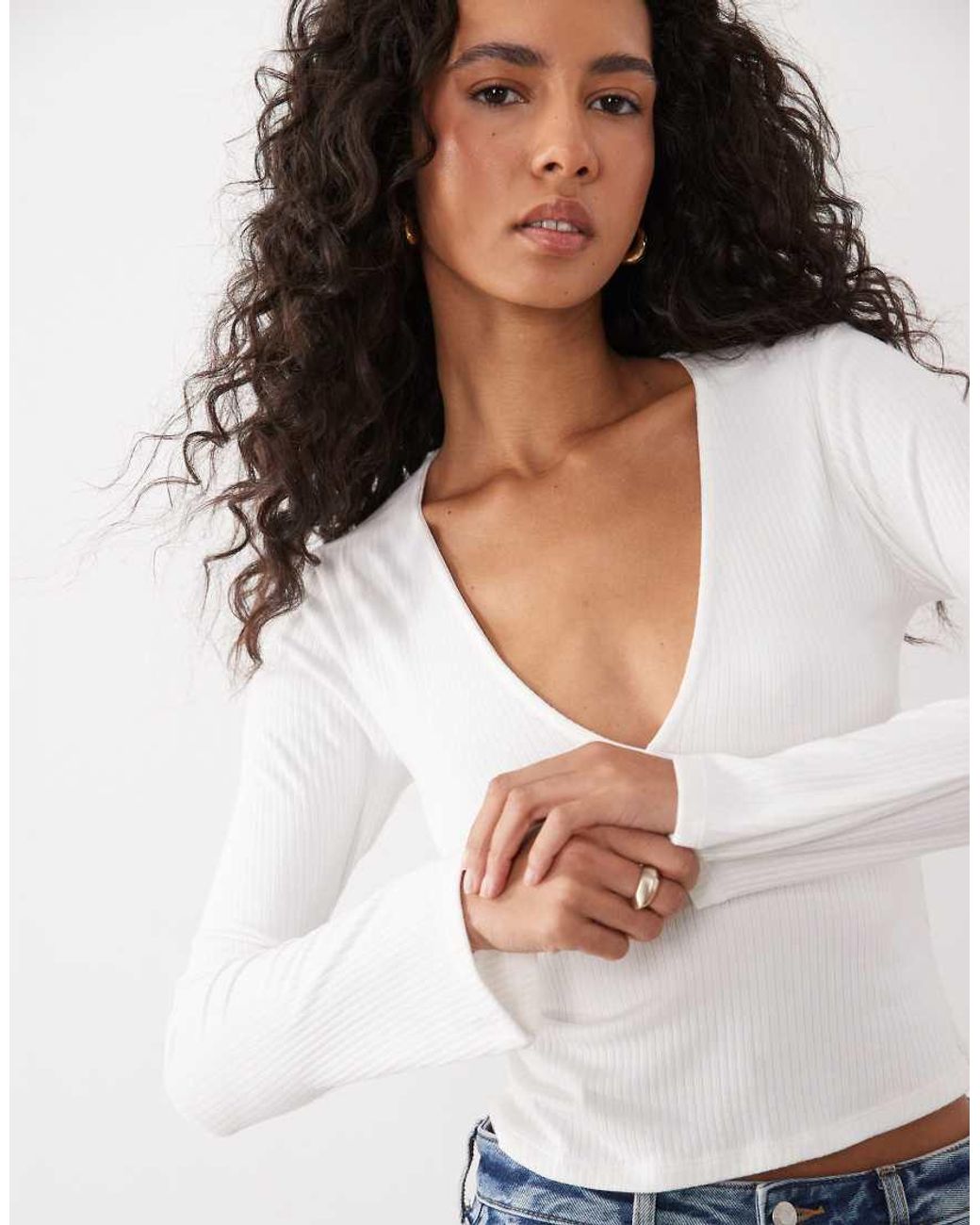 Motel White Emesy Thick Rib V Neck Long Sleeve Top