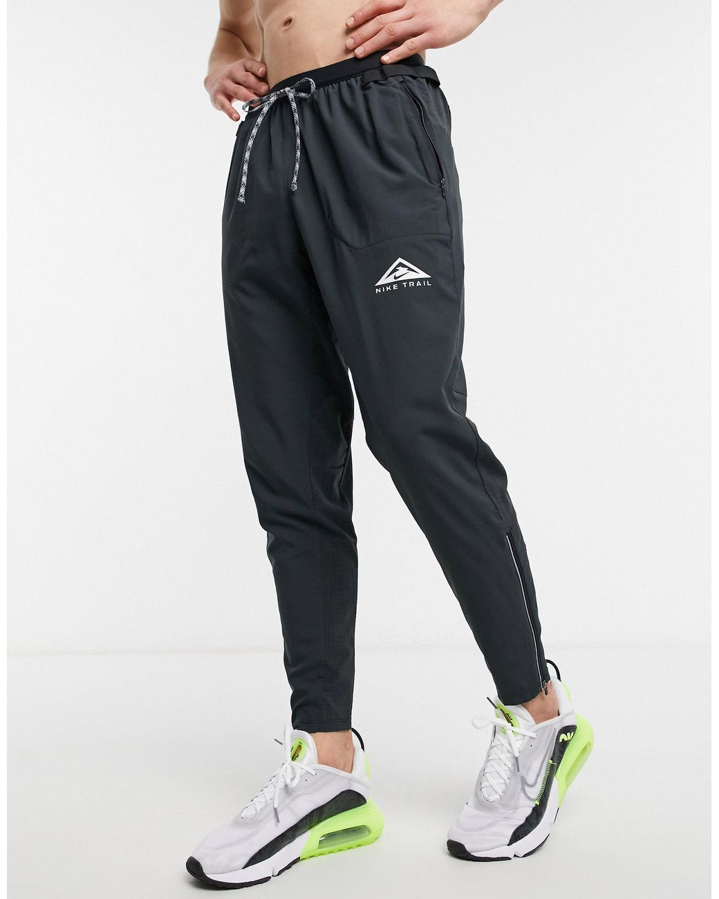 Nike Trail Phenom Elite Woven joggers 
