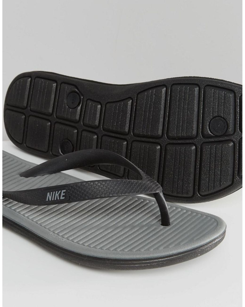 Nike Solarsoft Thong Flip Flops 488160-090 in Black for Men Lyst UK