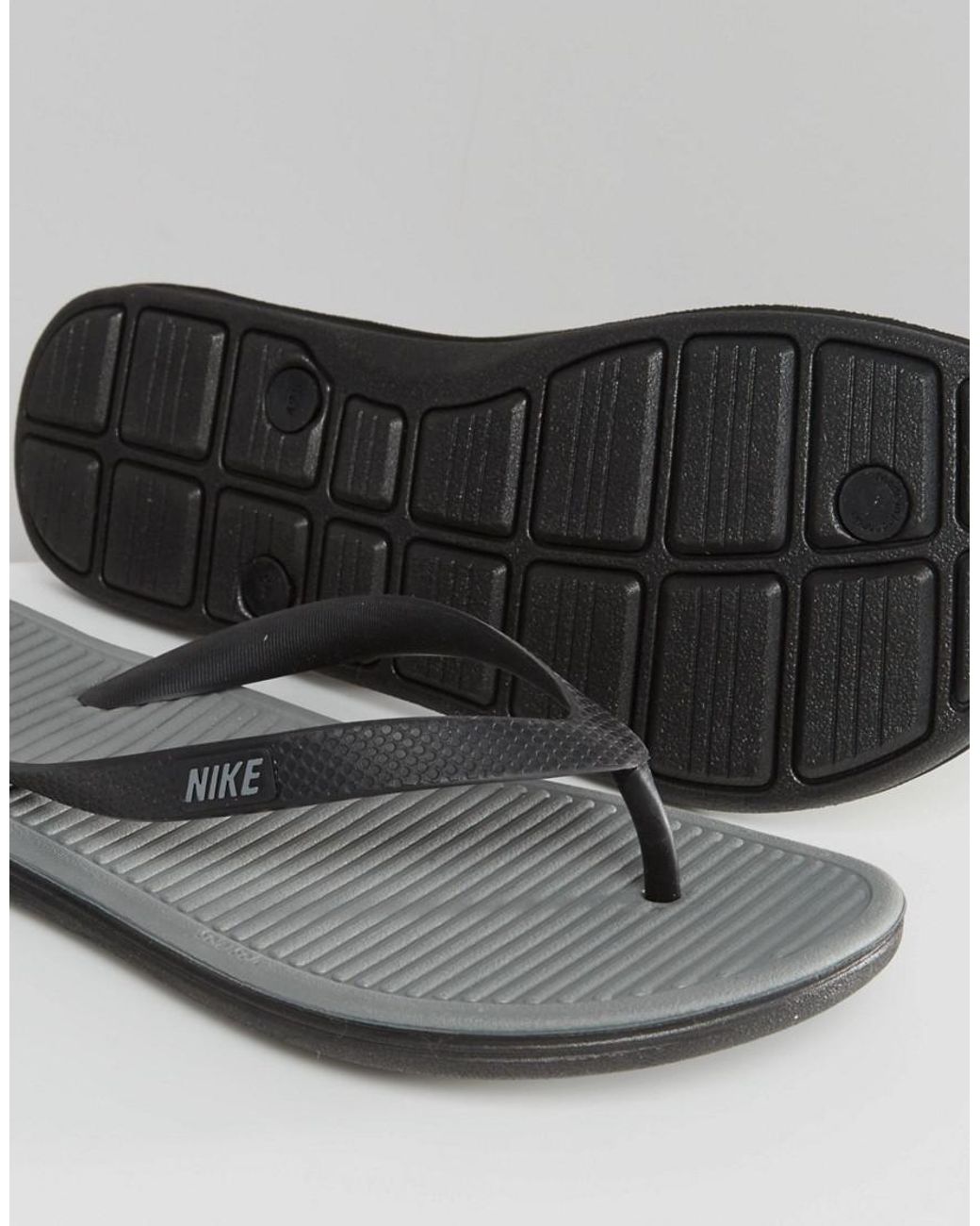 Nike Solarsoft Thong Flip Flops 488160-090 in Black for Men | Lyst UK