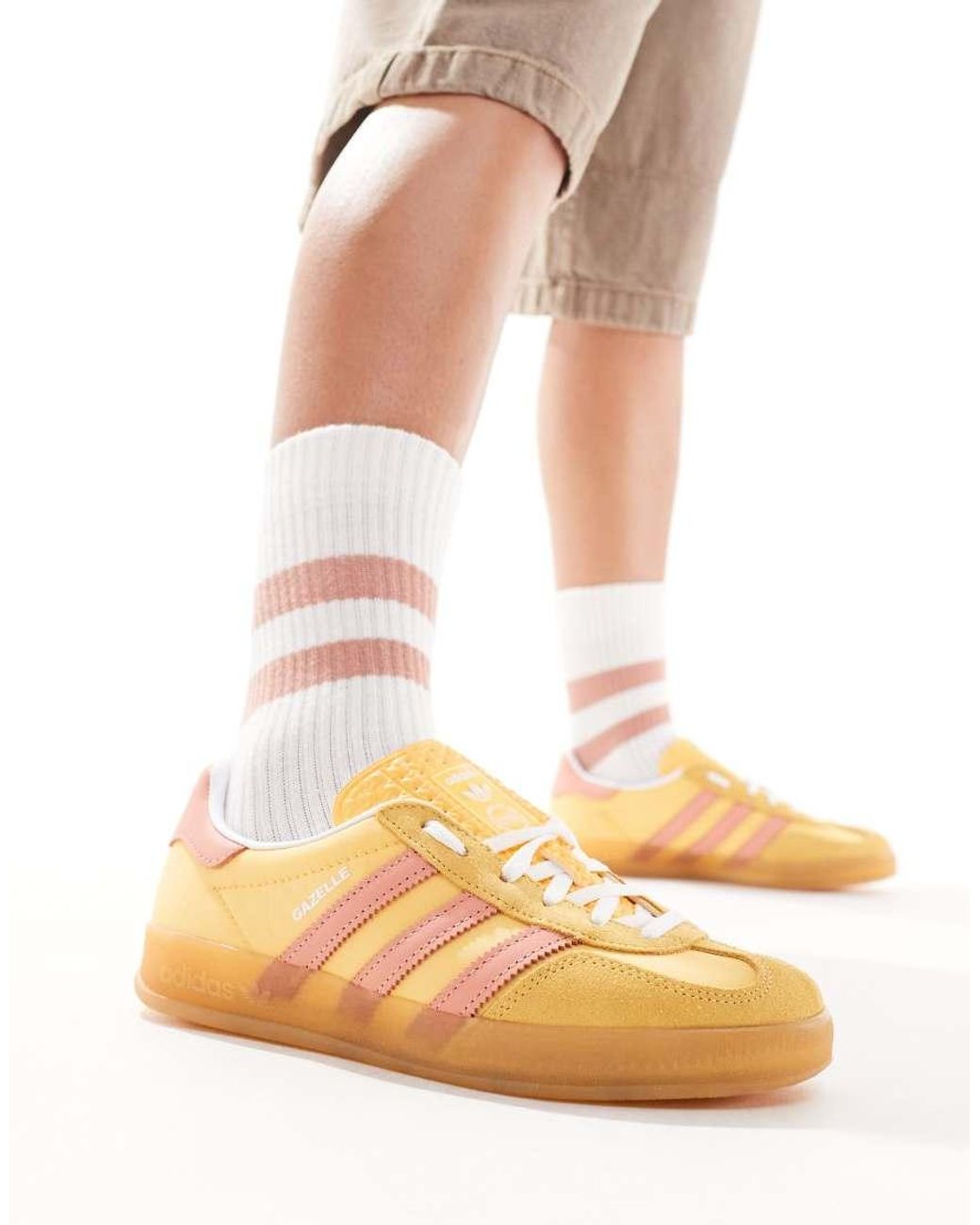 Adidas gazelle gialle e nere hot sale