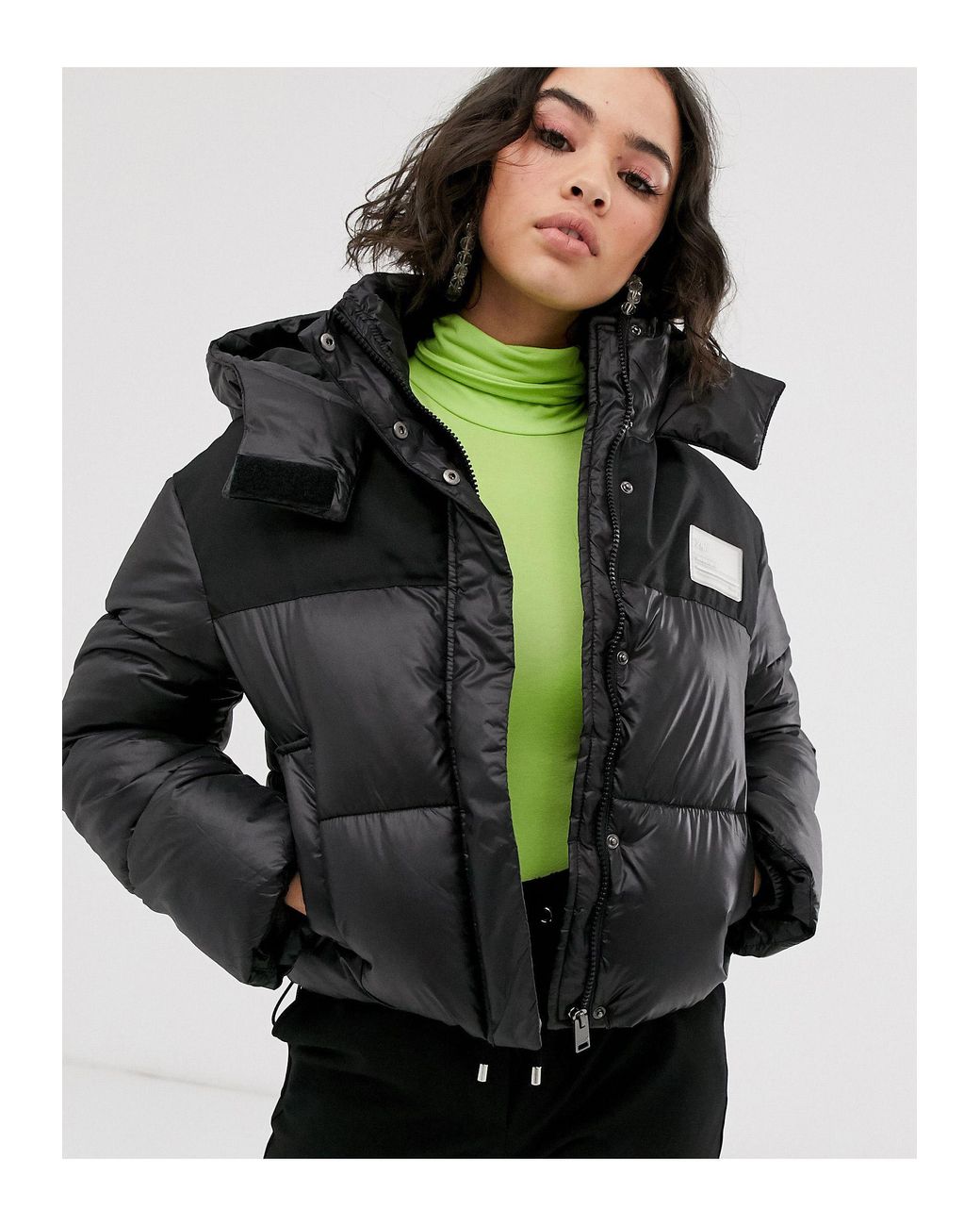 Bershka Puffer Jacket With Hood in Black | Lyst