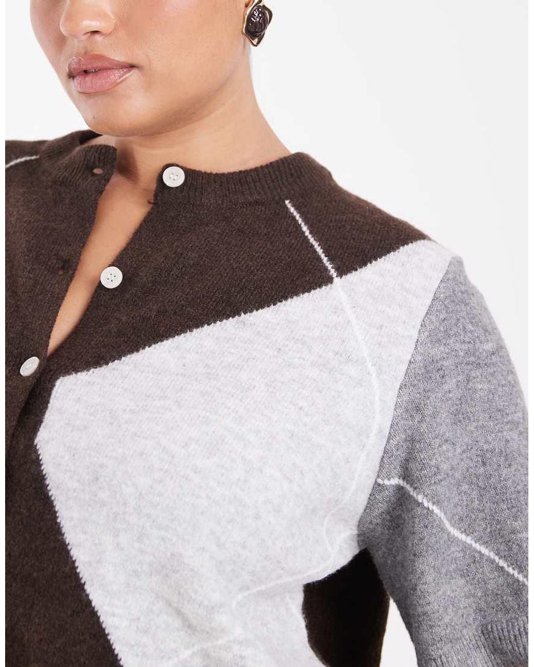 Pieces Plus White Pieces Curve Short Sleeve Knitted Cardigan