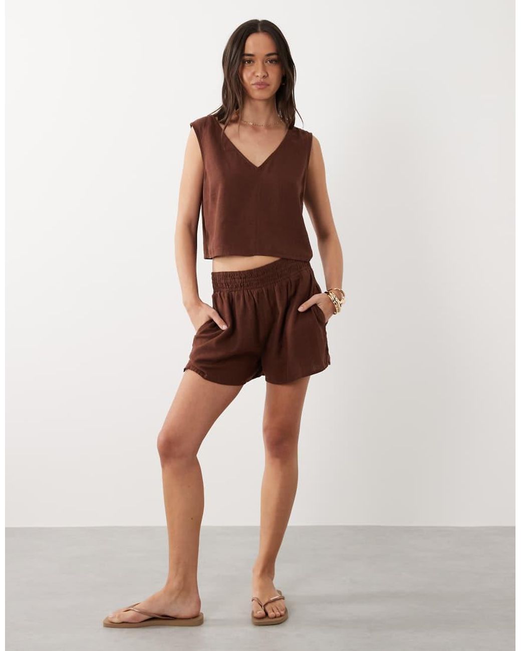 Nobody's Child Brown Joppa Linen Blend Elastic Waist Shorts