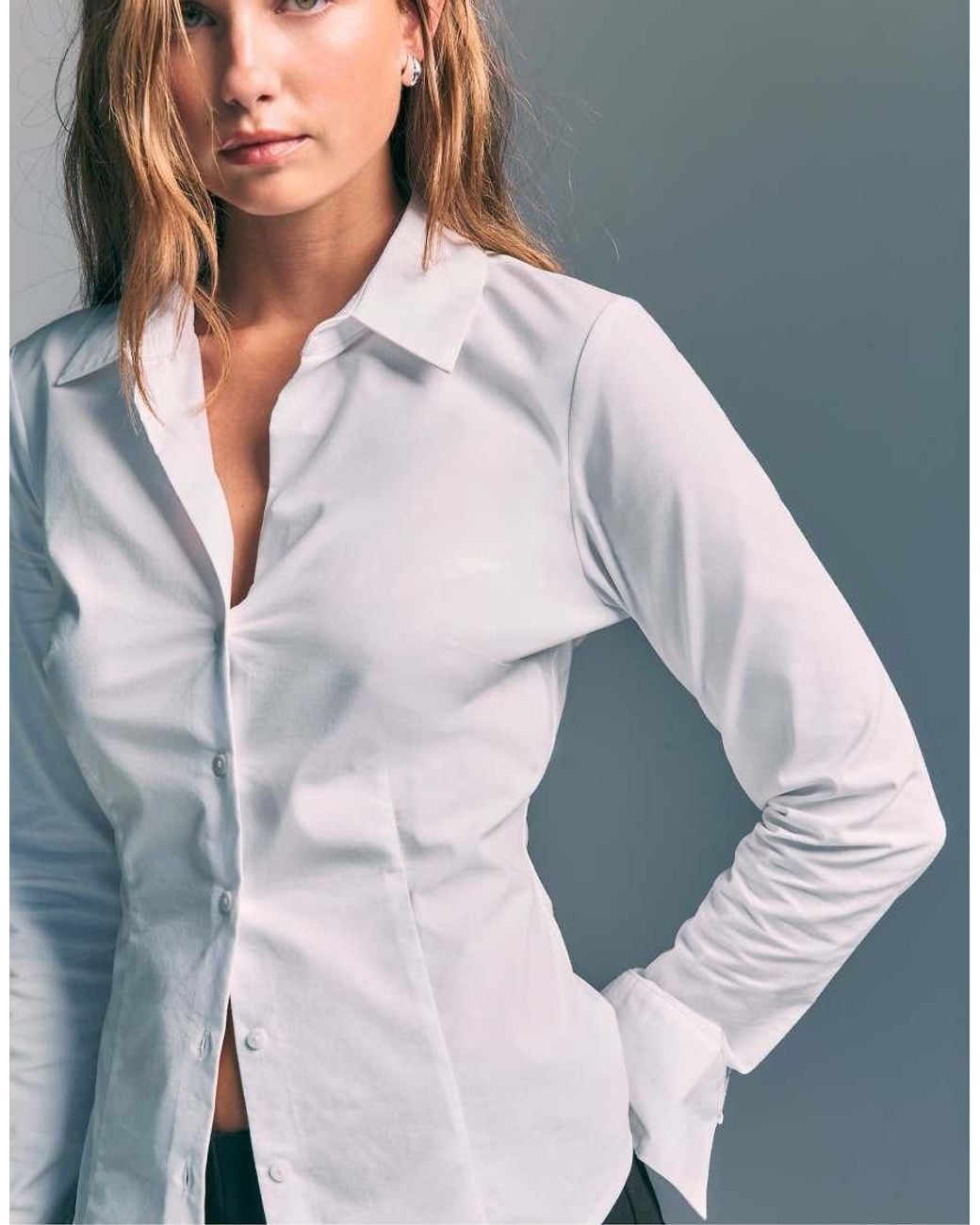 Stradivarius White Fitted Poplin Shirt