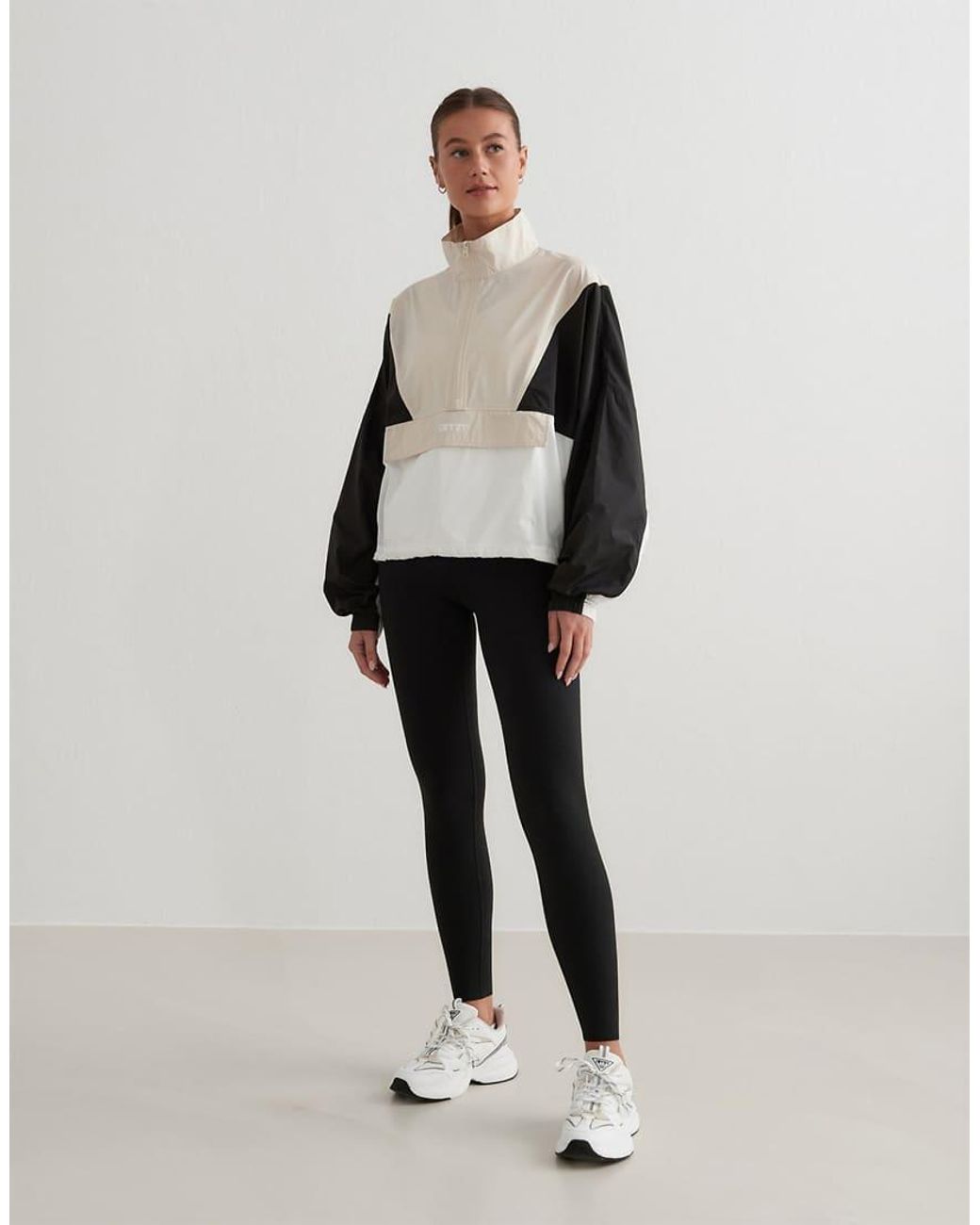 Aim'n White Cafe Au Lait Balance Blocked Funnel Neck Windstopper Jacket