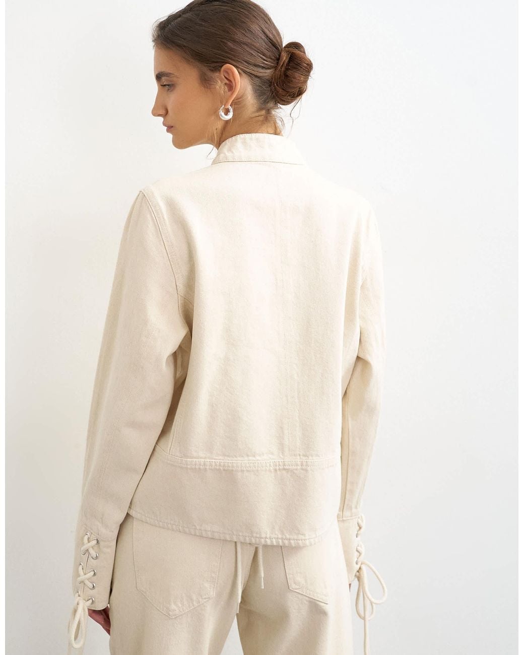 TOPSHOP Natural Denim Cropped Button Down Jacket