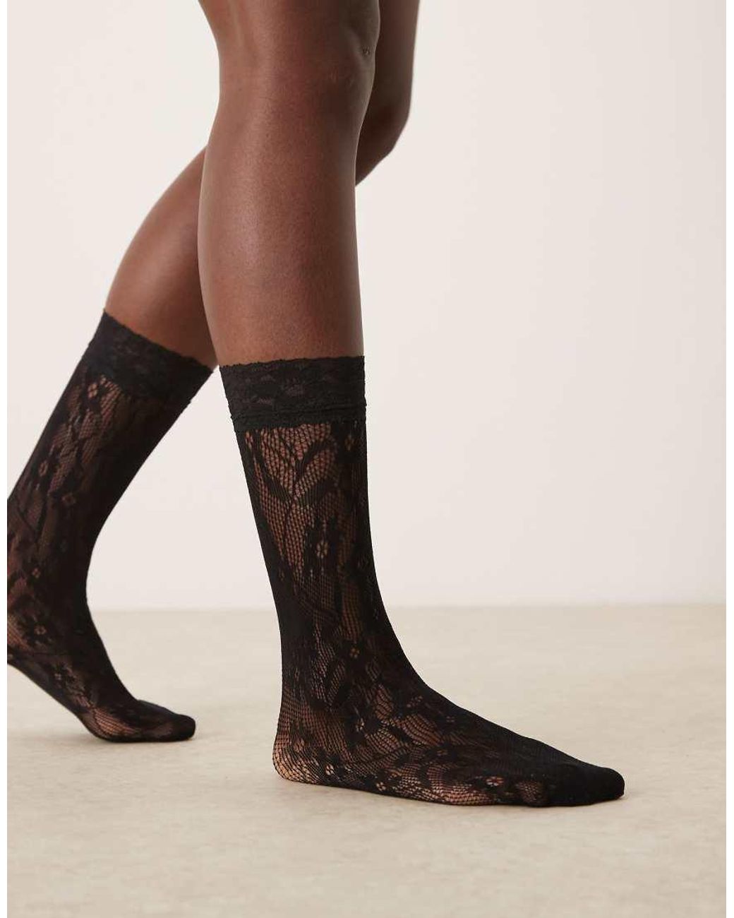 SUI AVA Brown Floral Lace Socks