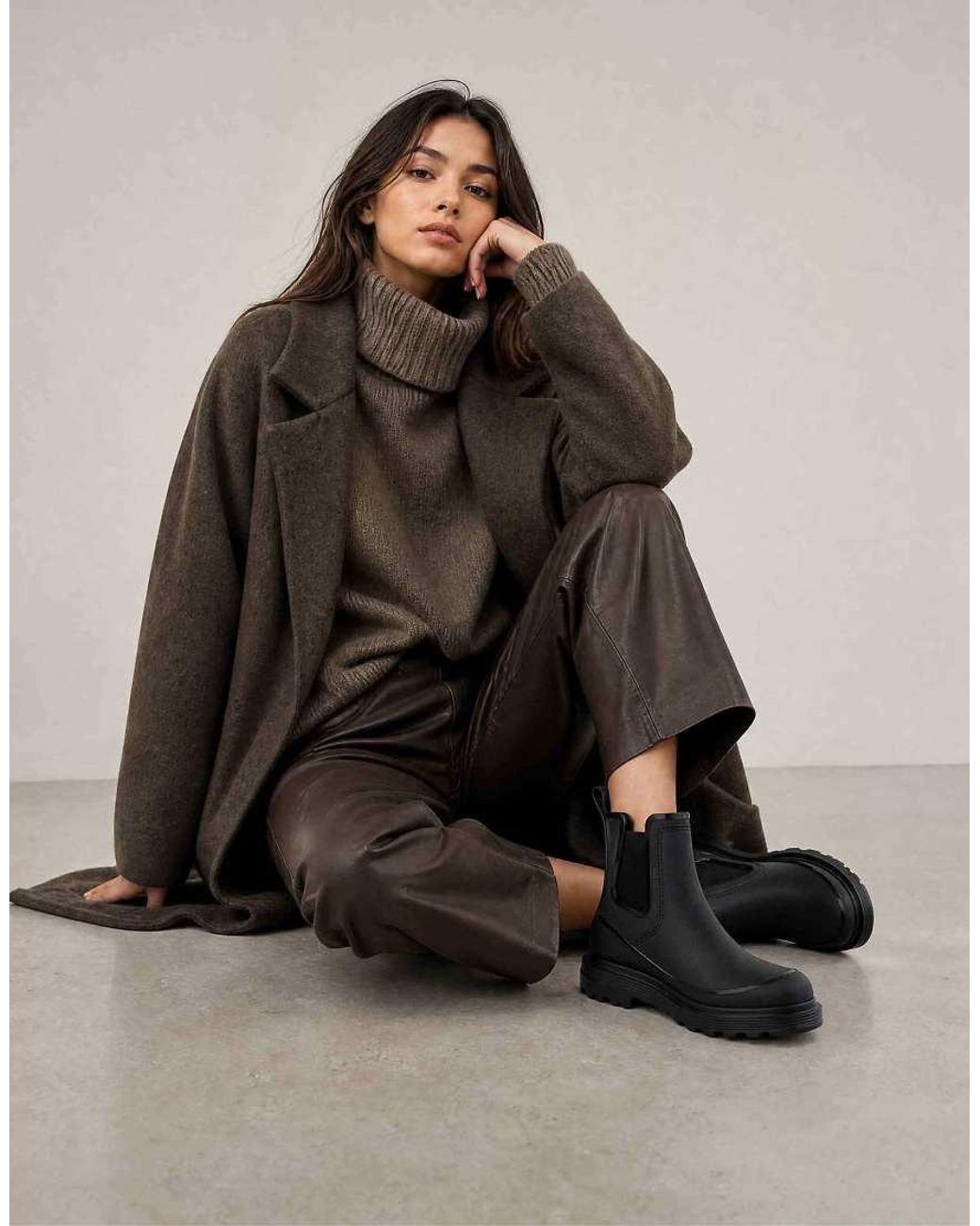 Melissa Black Noir Chelsea Boot