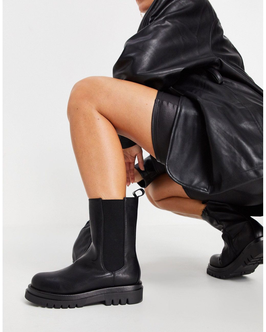 truffle collection chunky lace up boots in black