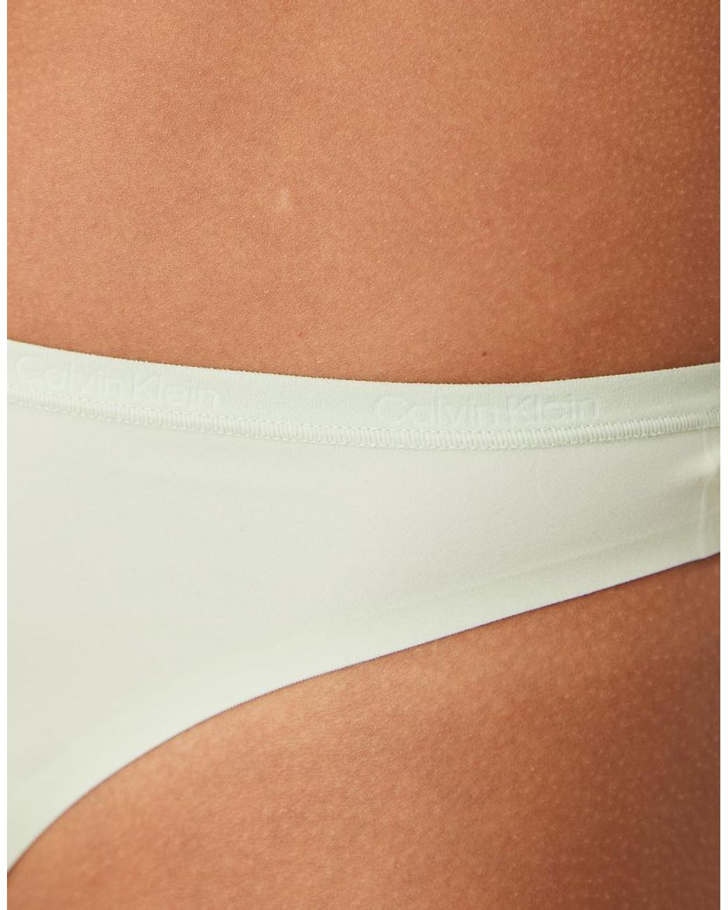 Calvin Klein Natural Perfectly Fit Thong
