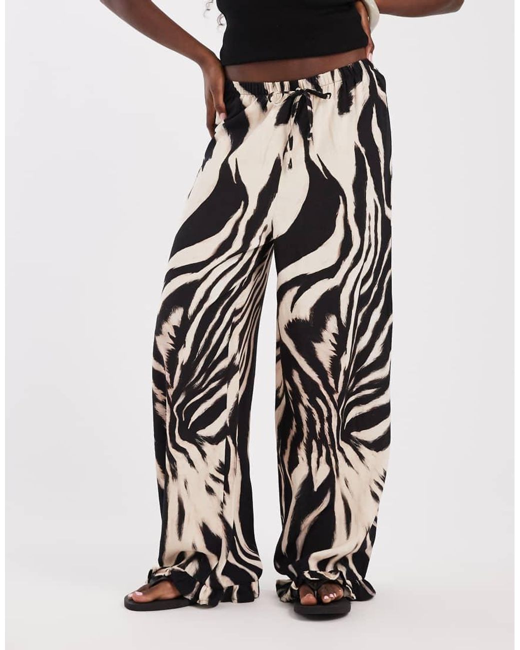ASOS White Pull On Trouser With Frill Hem