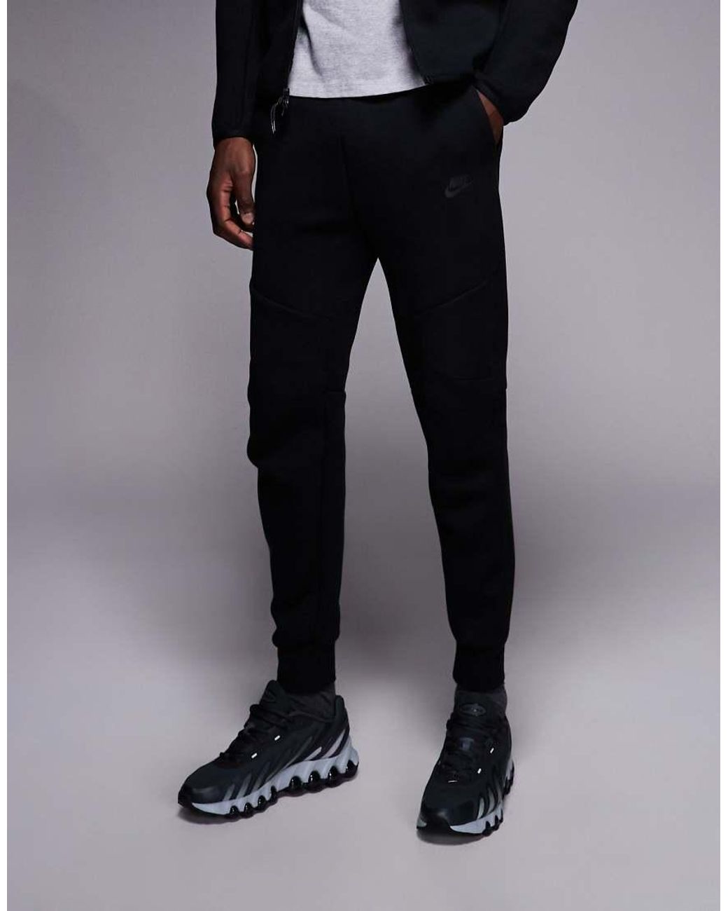 Nike Tech in het Black voor heren