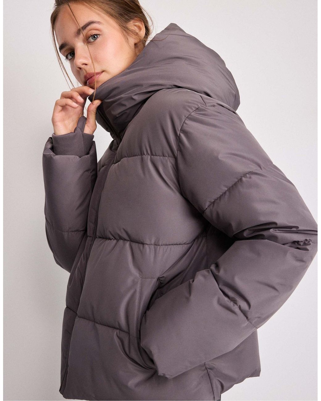 Stradivarius Gray Basic kapuzen-steppjacke