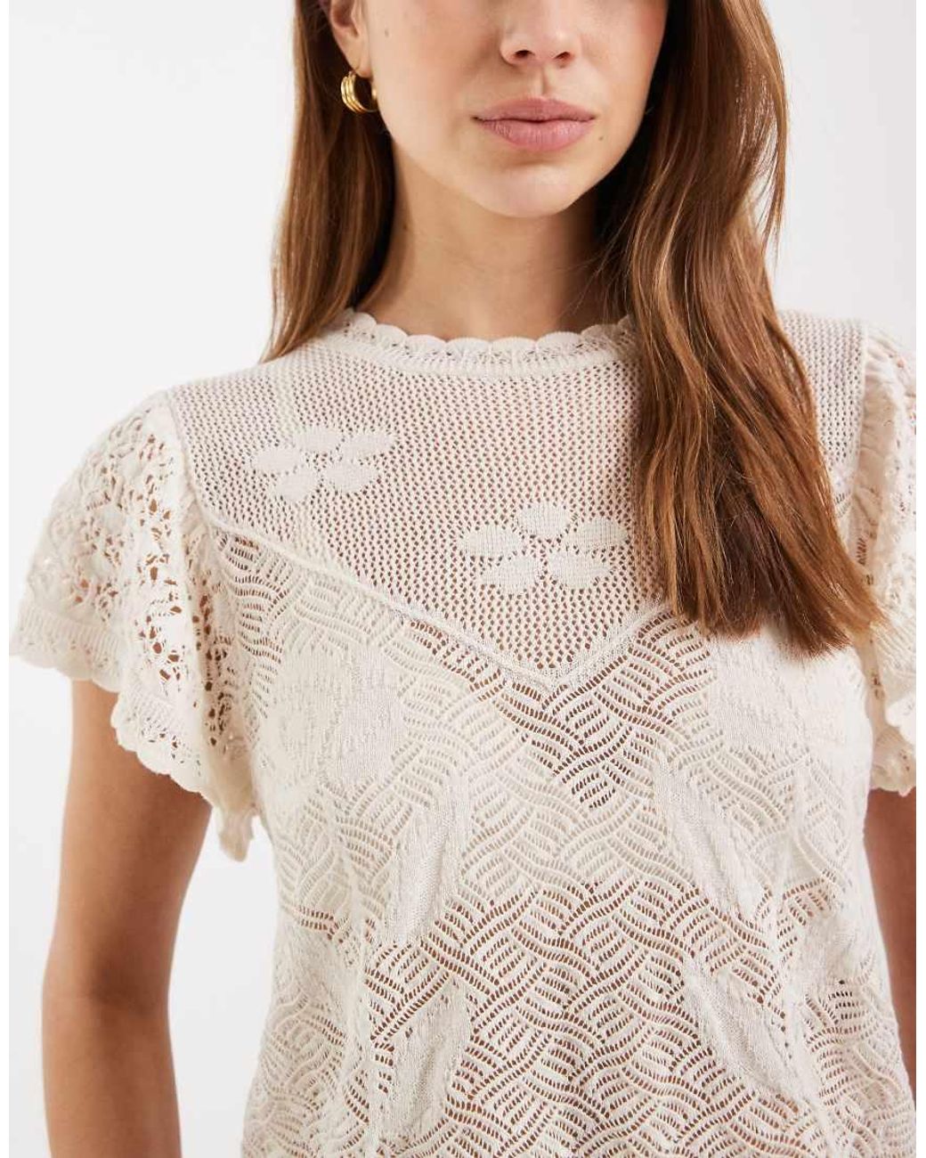 ONLY White Cropped Floral Crochet Top
