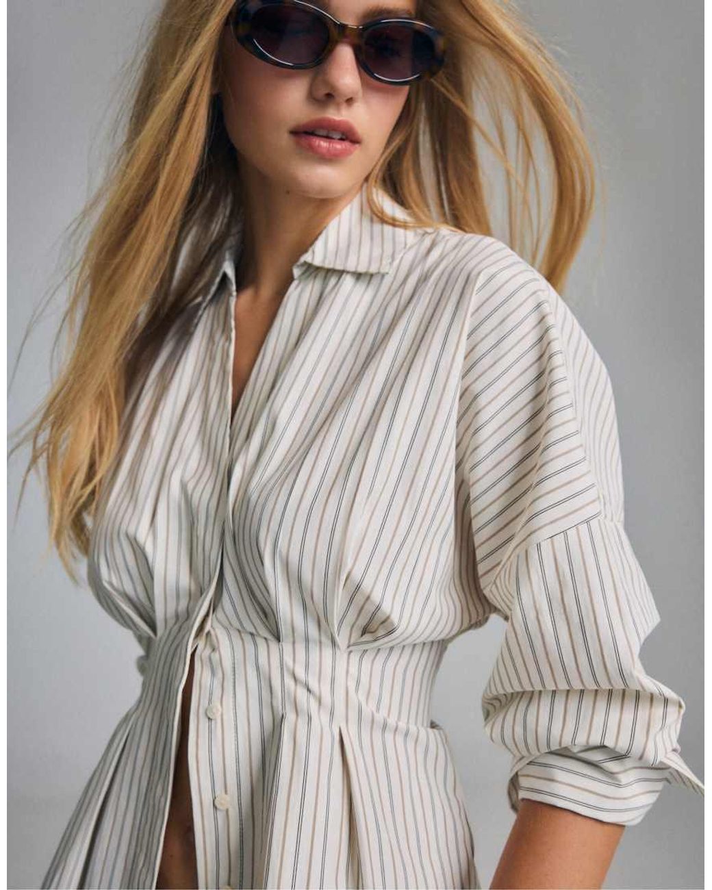 Stradivarius White Pleated Poplin Shirt