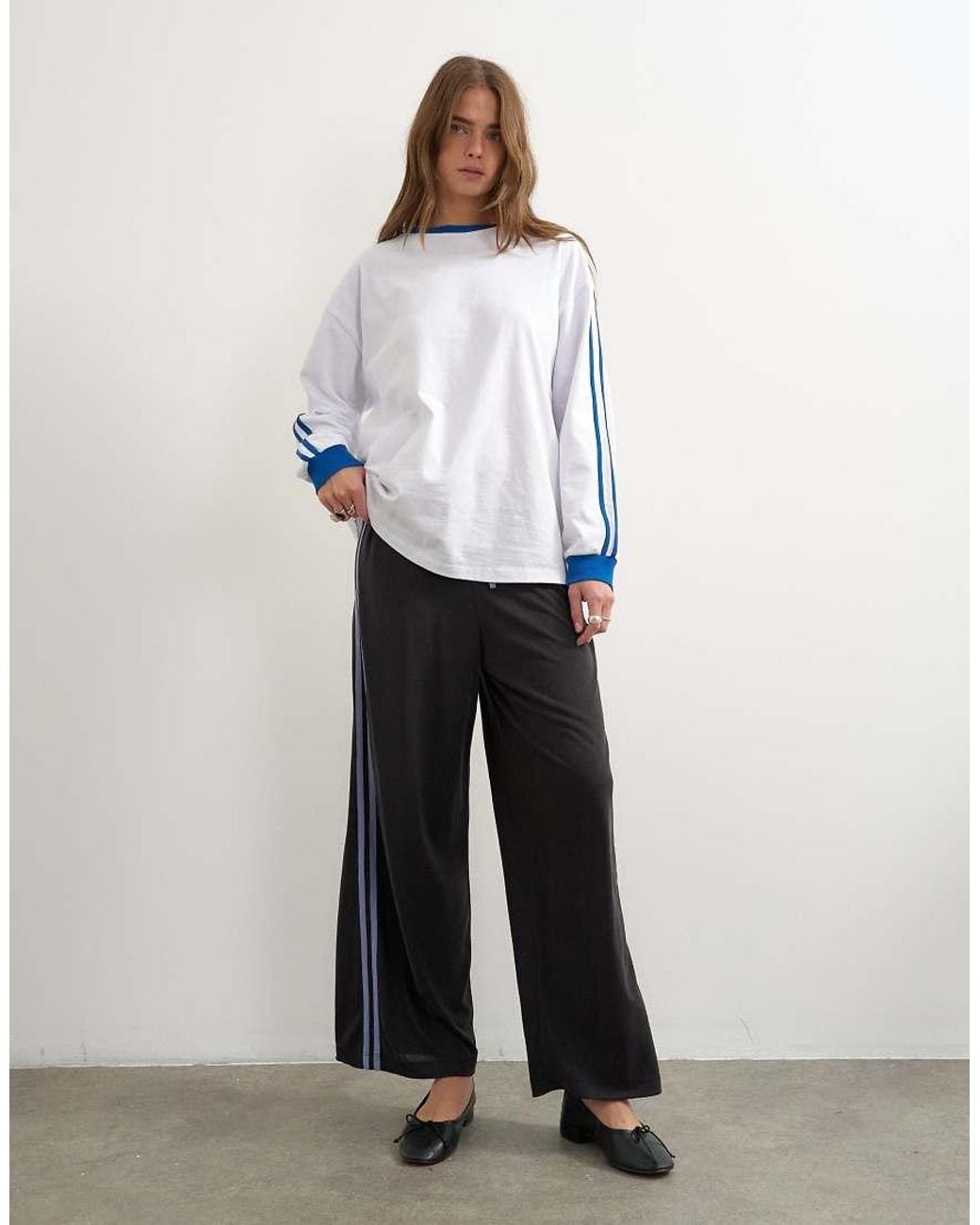 TOPSHOP White Cupro Cropped Sporty Jogger