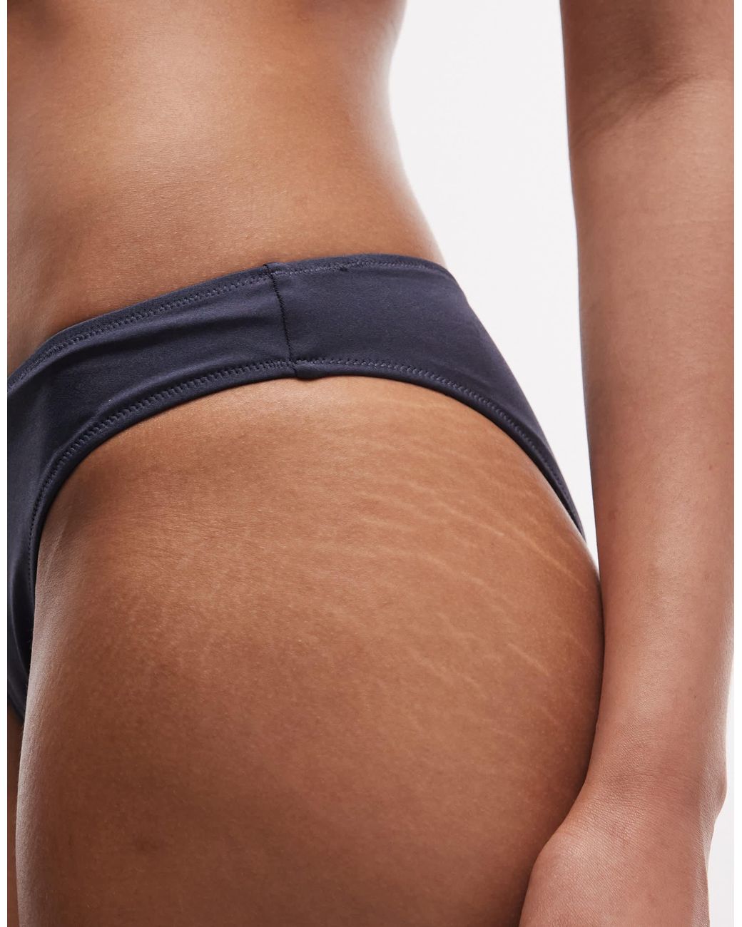 Bas Weekday en coloris Blue