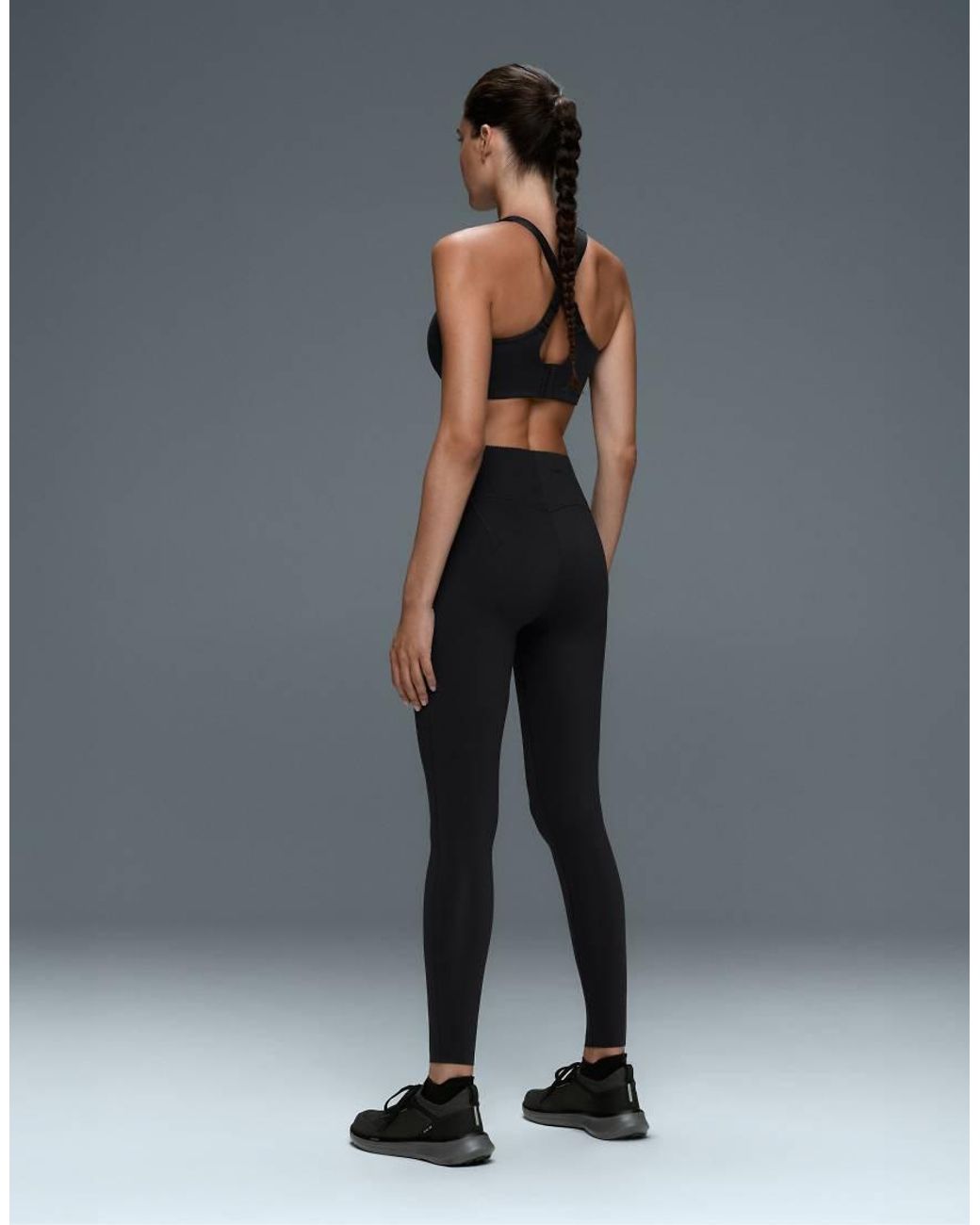 Oysho Black Compressive Raise Up Ankle-Length Leggings