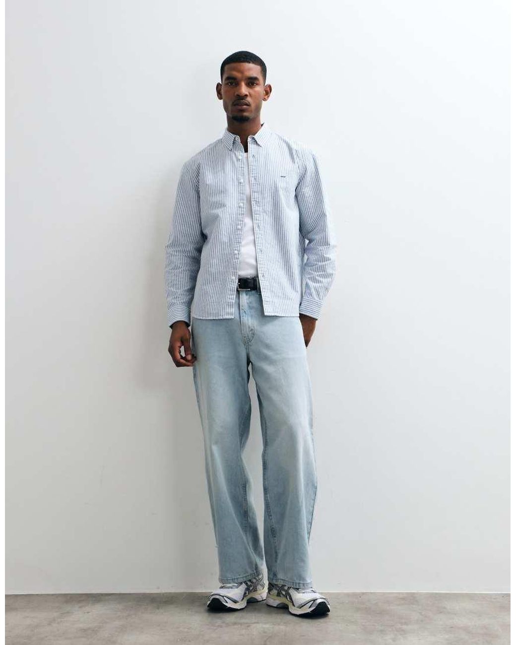 Levi's White Authentic Tonal Logo Button Down Stripe Oxford Shirt for men