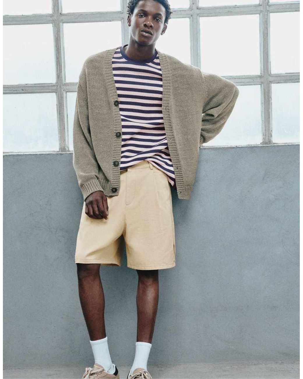 Bermuda Con Pince di Pull&Bear in Gray da Uomo
