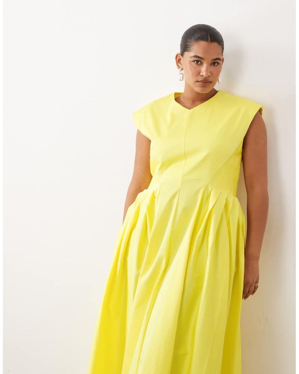 ARRANGE Yellow Curve Pleated Cinched Waist Maxi Dress