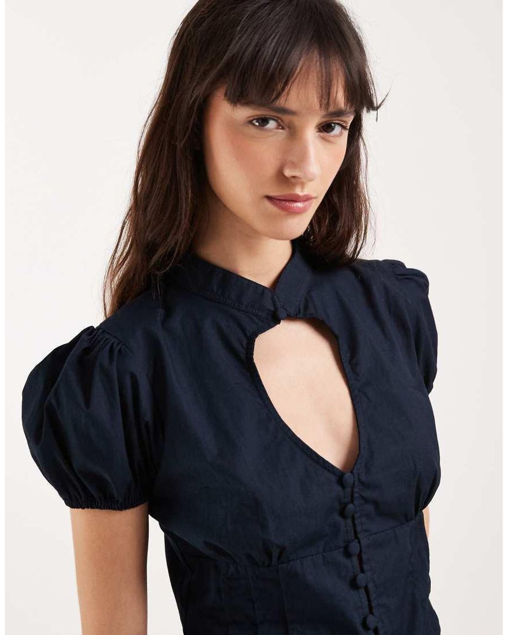 Motel Blue Yamila Puffle Sleeve Keyhole Blouse