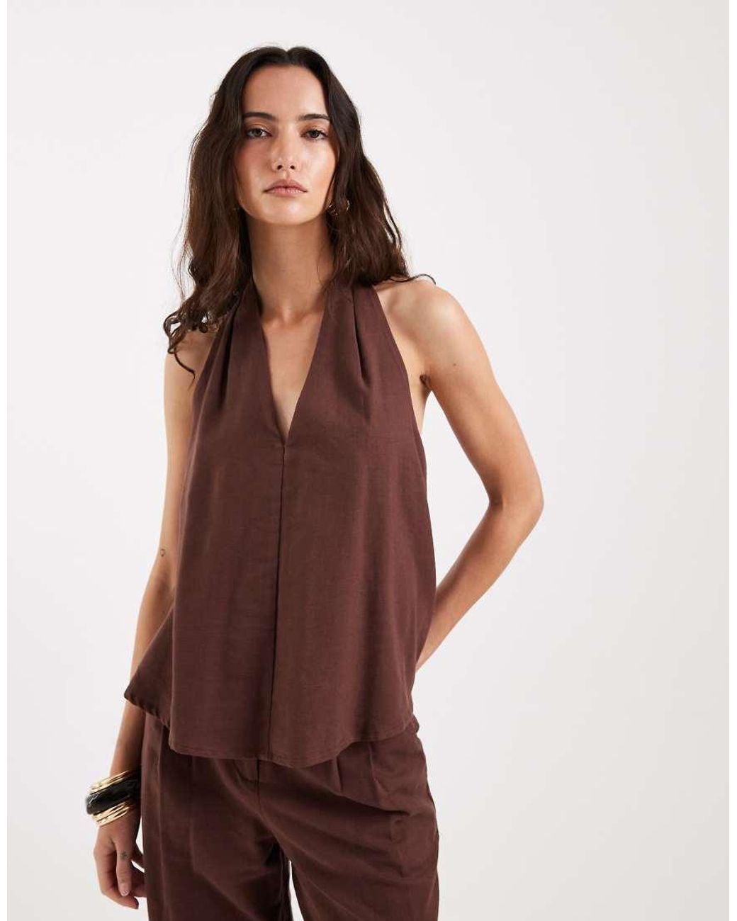 4th & Reckless Brown Linen Feel Halterneck V Neck Floaty Top