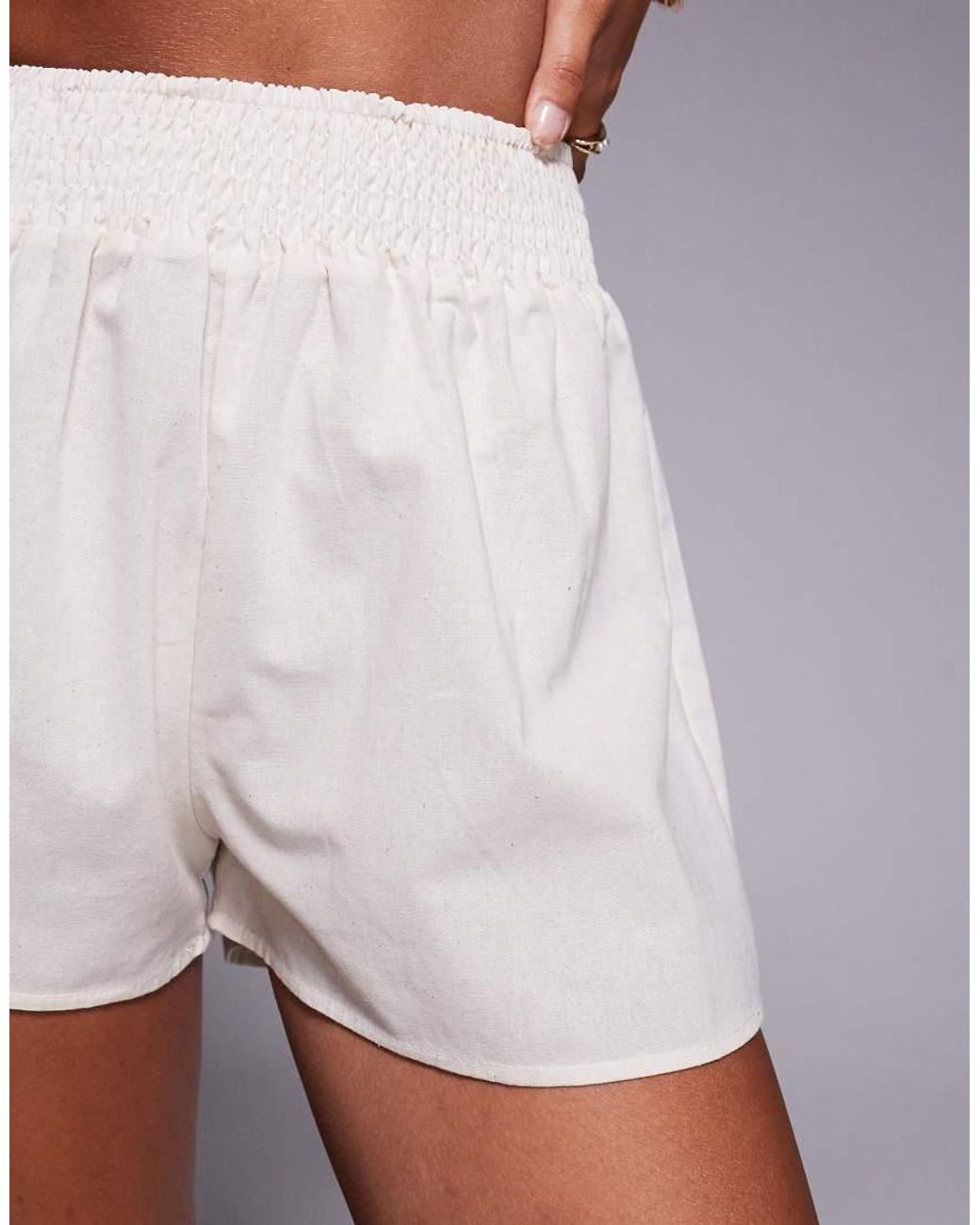 Missy Empire Natural Linen Look Shirred Waist Boxer Shorts