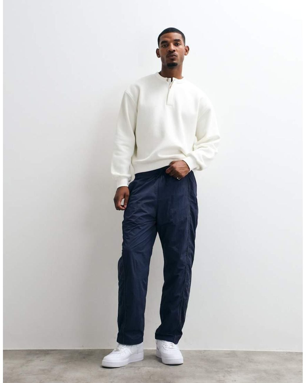 Hollister White Baggy Side Graphic Track Pant for men