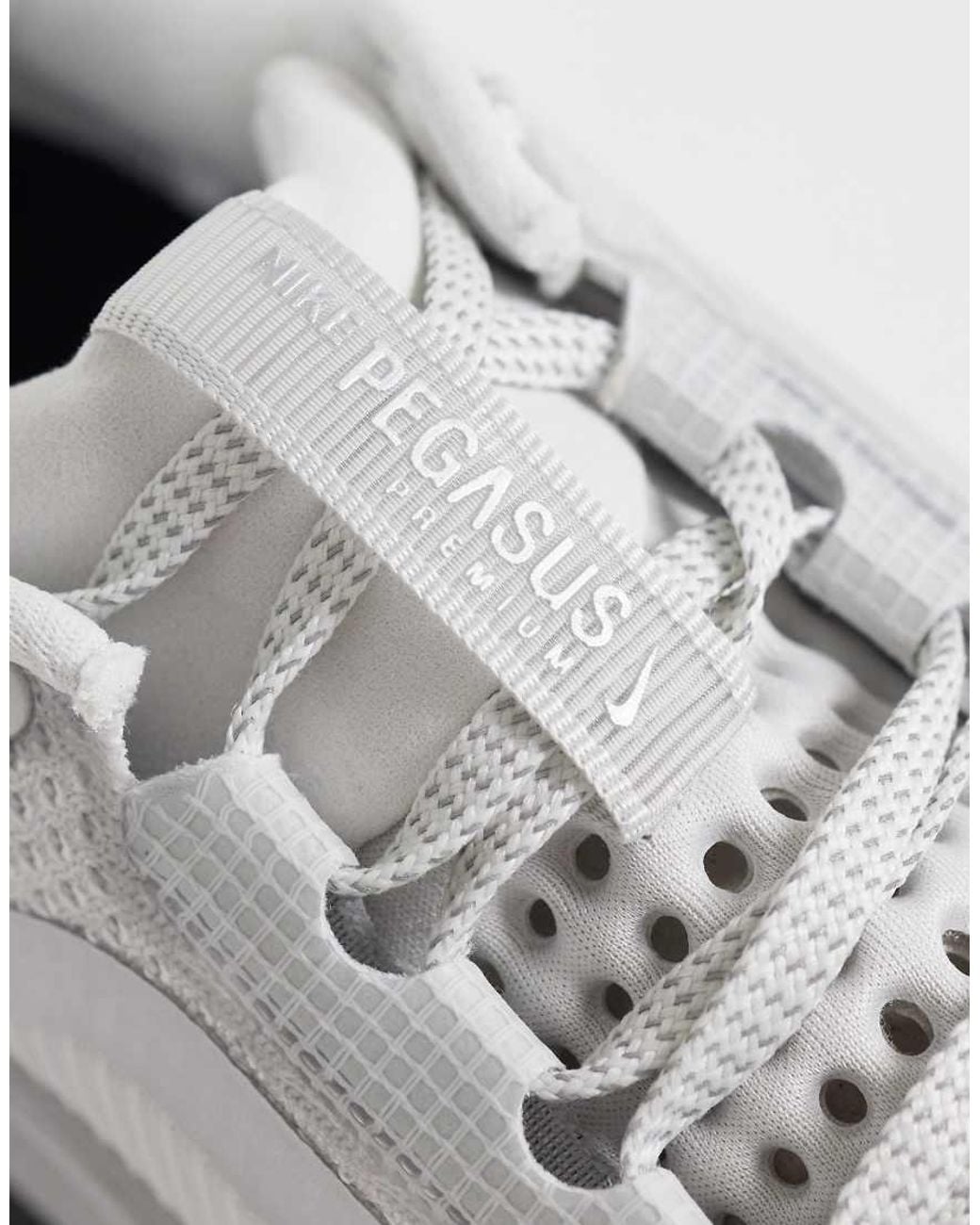 Nike White Pegasus Premium Trainers for men