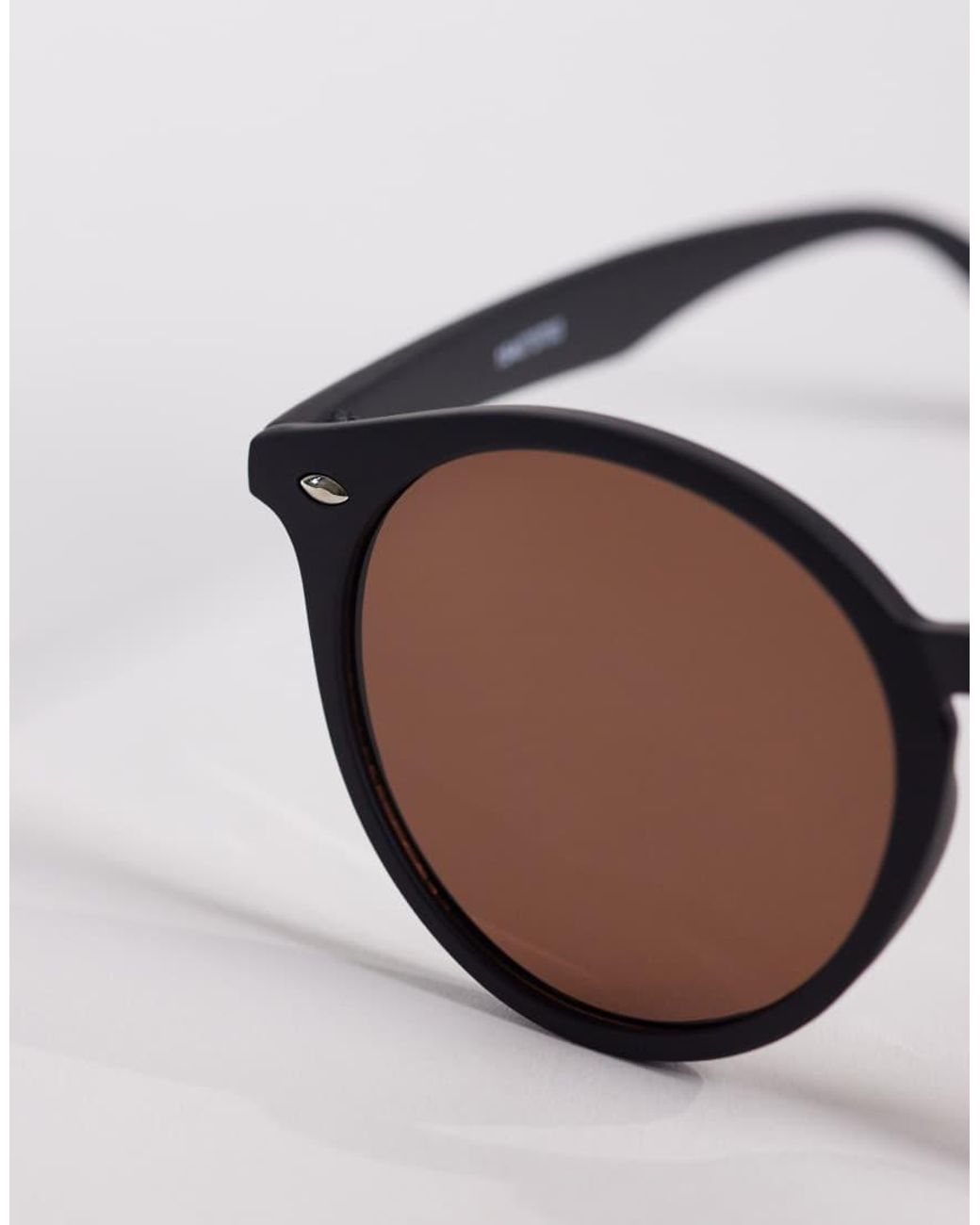 Occhiali Da Sole Rotondi Con Montatura Nera Opaca E Lenti Marroni di ASOS in Black da Uomo