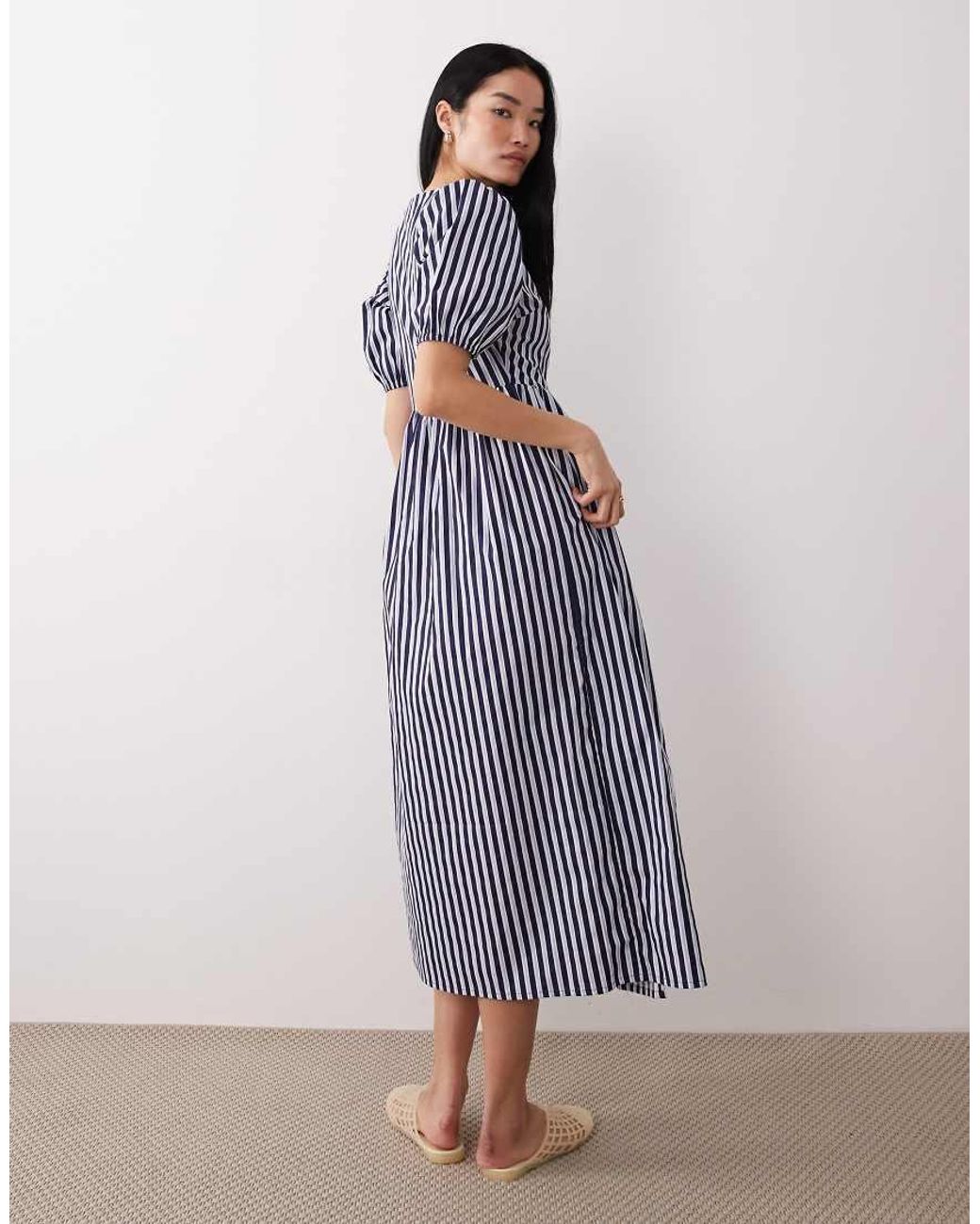 Wednesday's Girl Blue Short Sleeve Wrap Detail Midaxi Dress