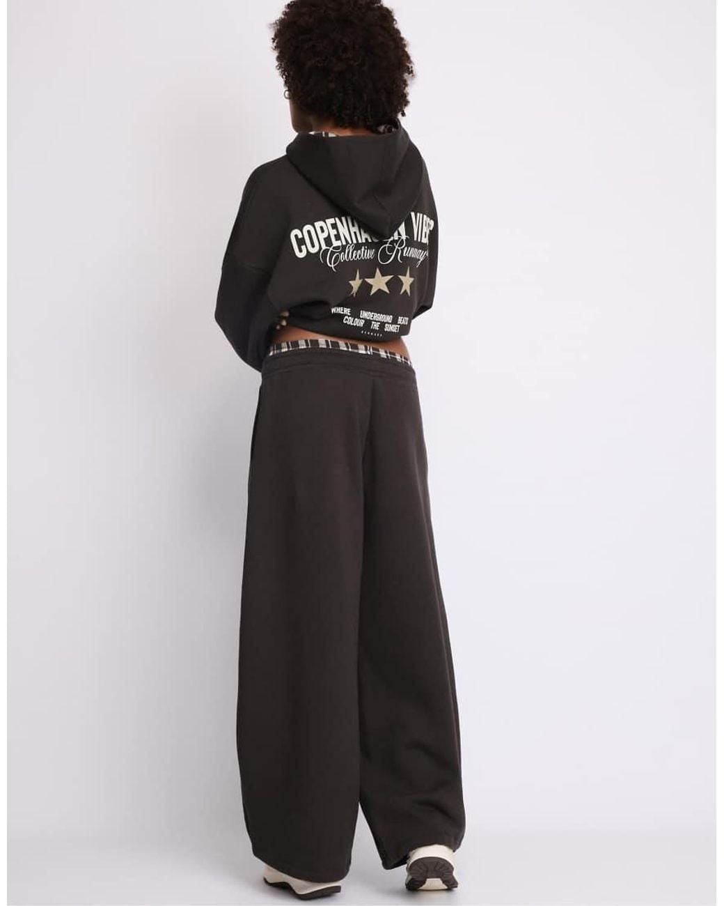 Stradivarius Brown Boxer-detail joggers