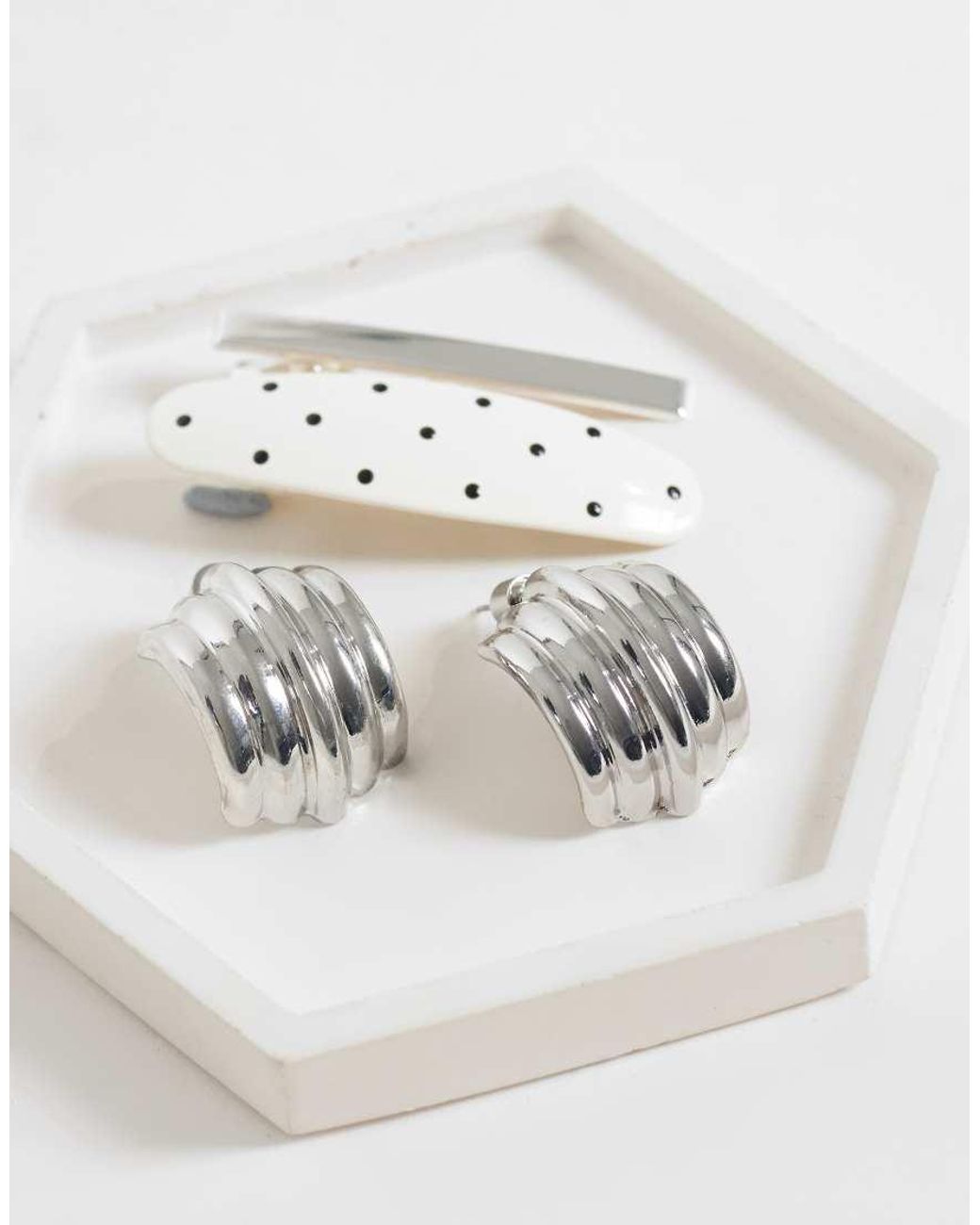 ASOS Gray Stud Earrings With Ridge Design