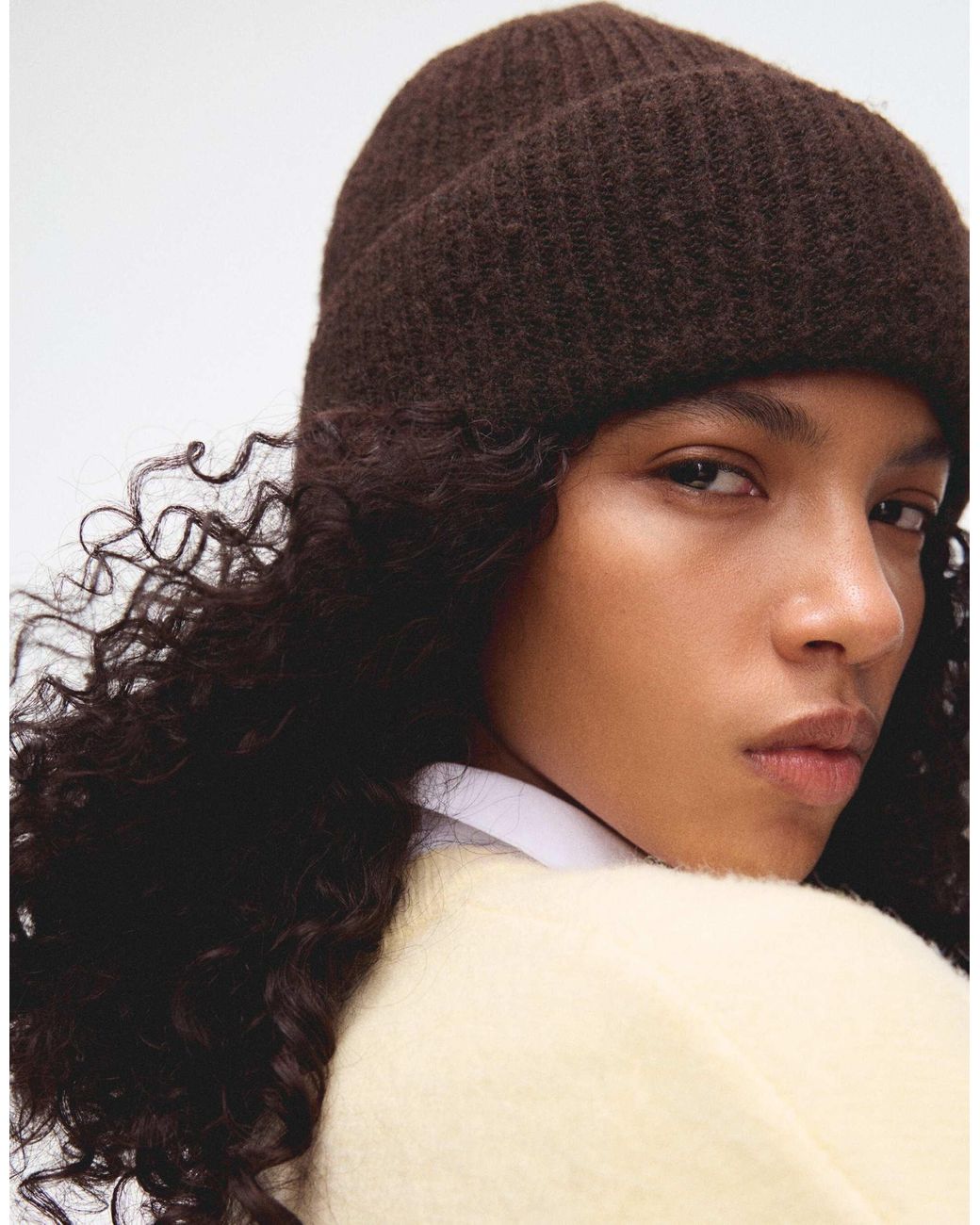 Bershka Black Gerippte strickmütze