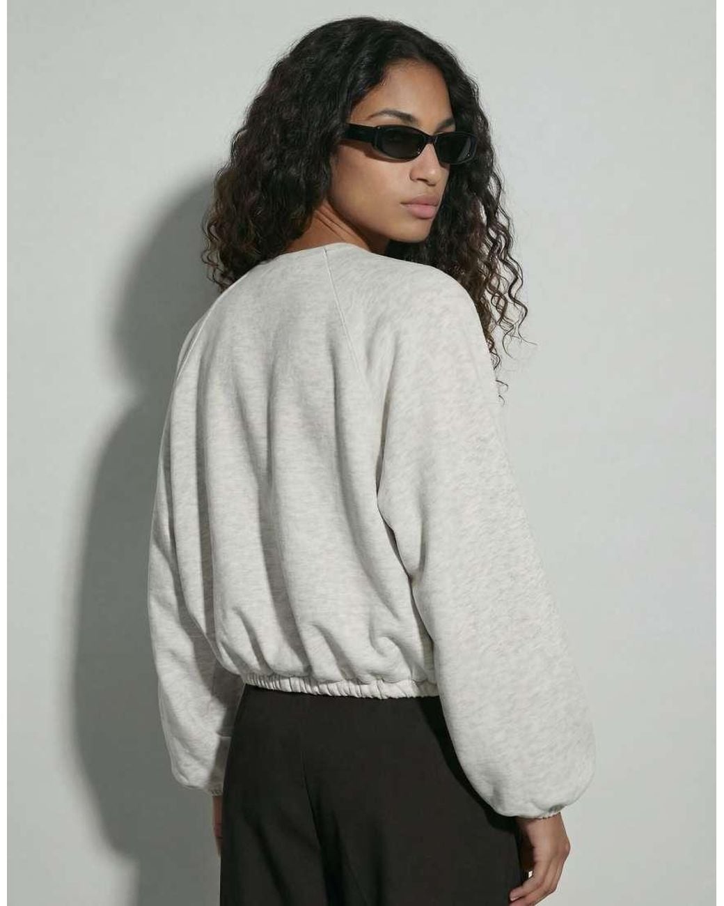 HYPEDROP Gray Long Sleeved Sweatshirt